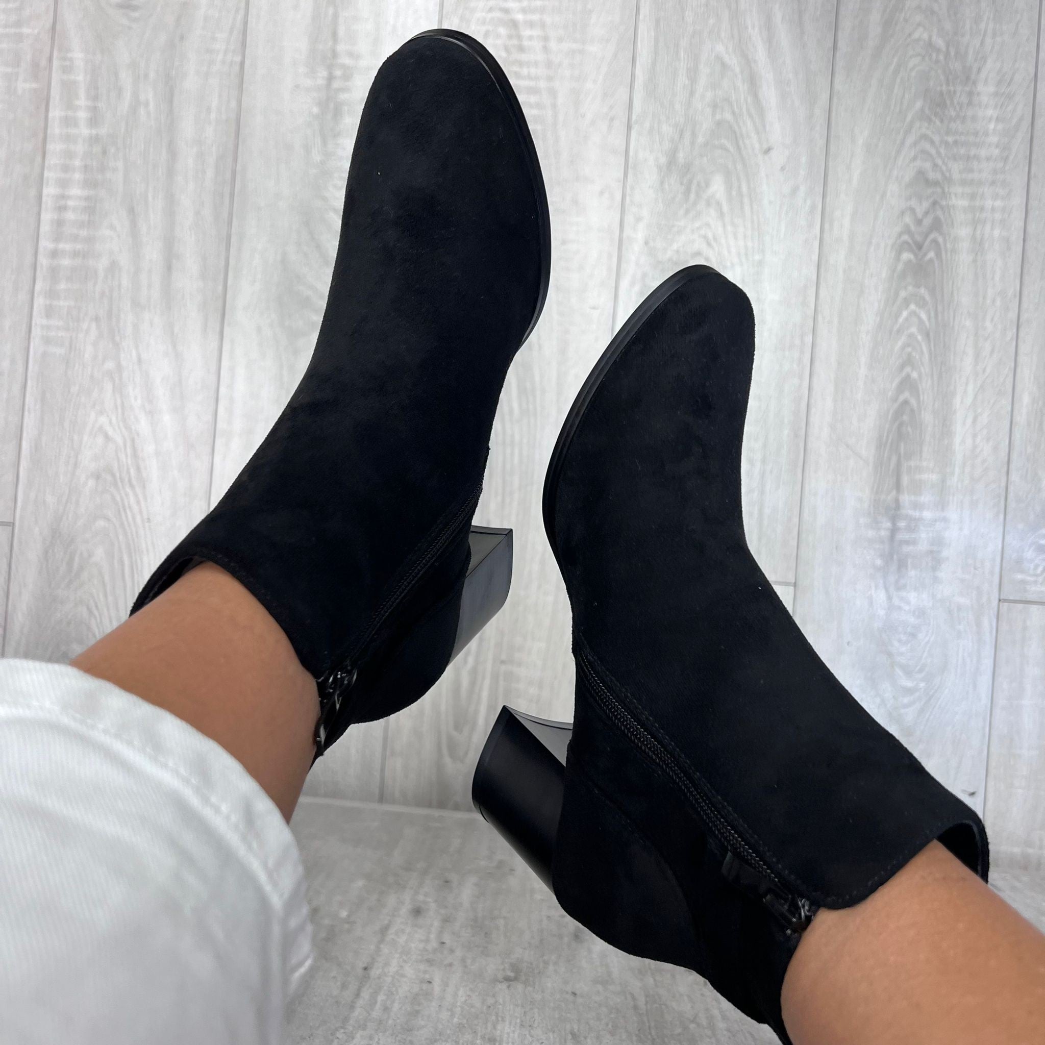 TRONCHETTO MESIA NERO