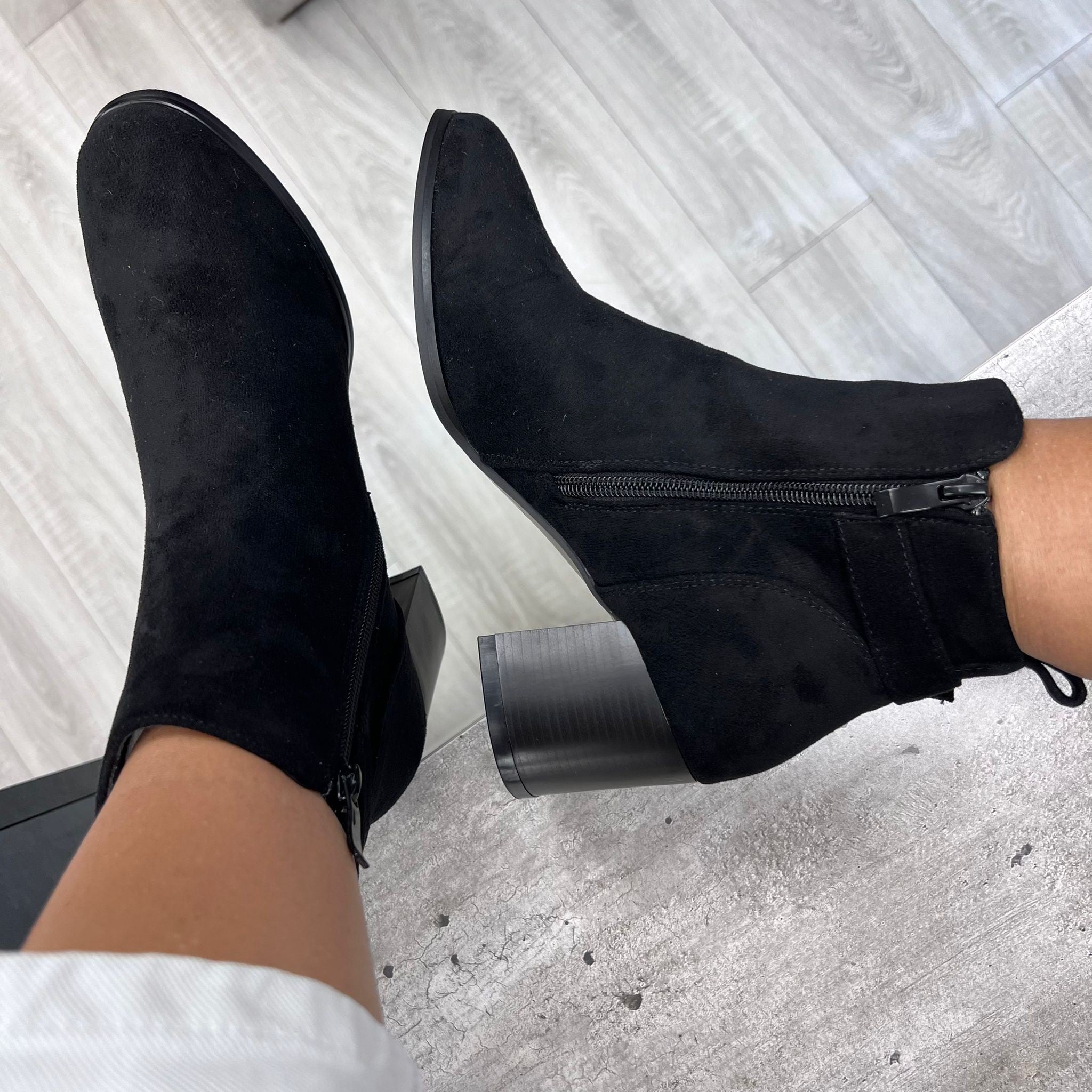 TRONCHETTO MESIA NERO