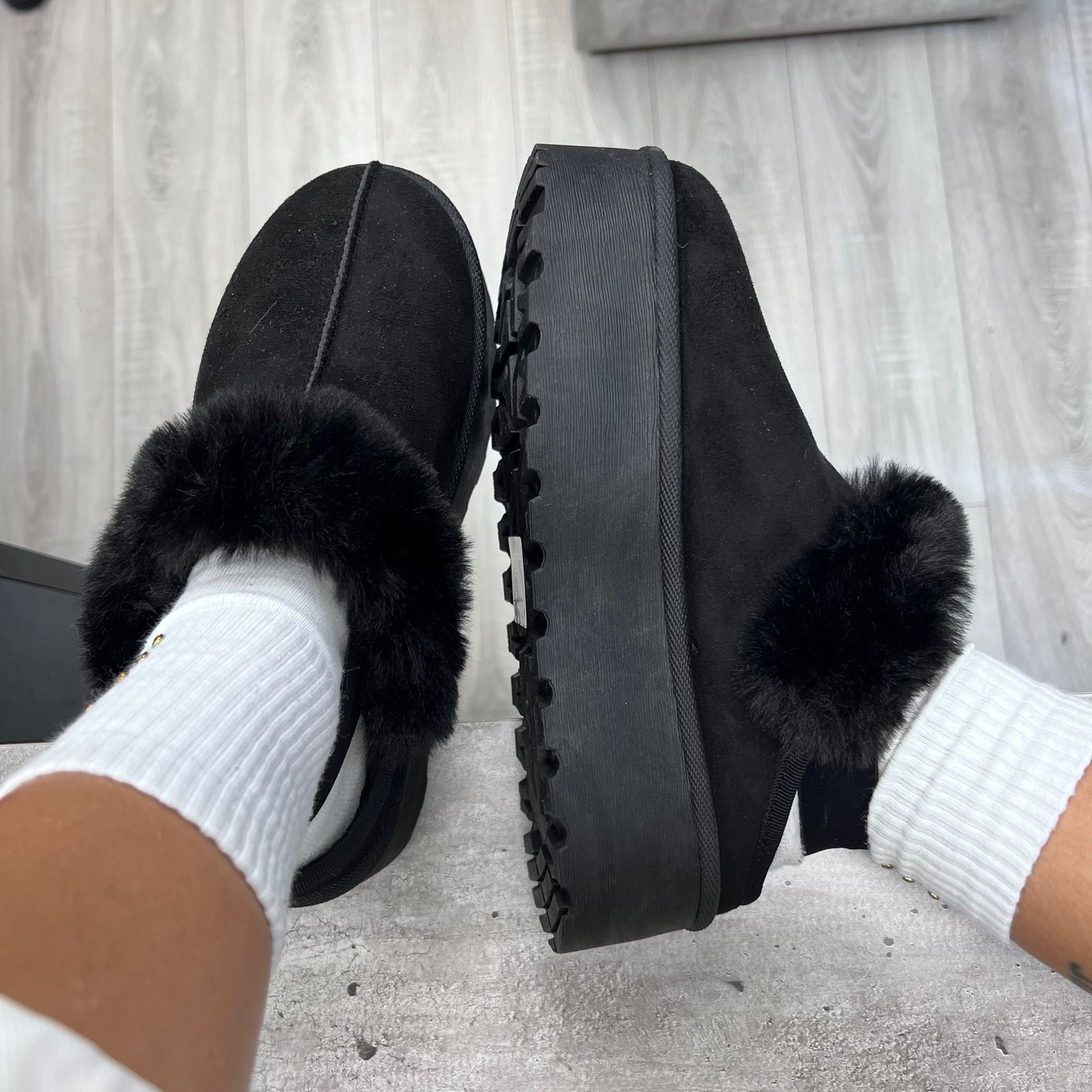 SABOT PELUCHE ELASTICO NERO