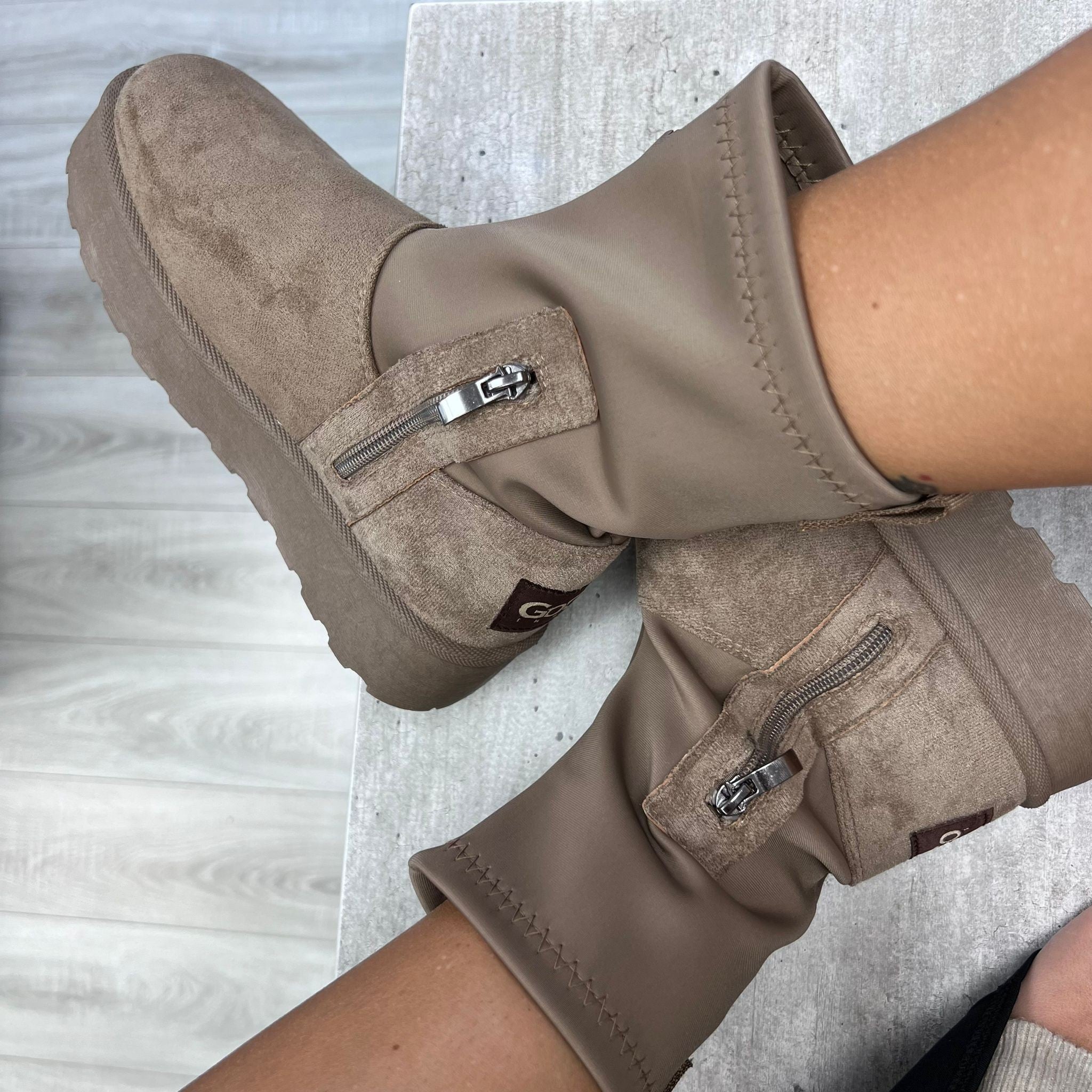 STIVALETTI GOGO TORTORA