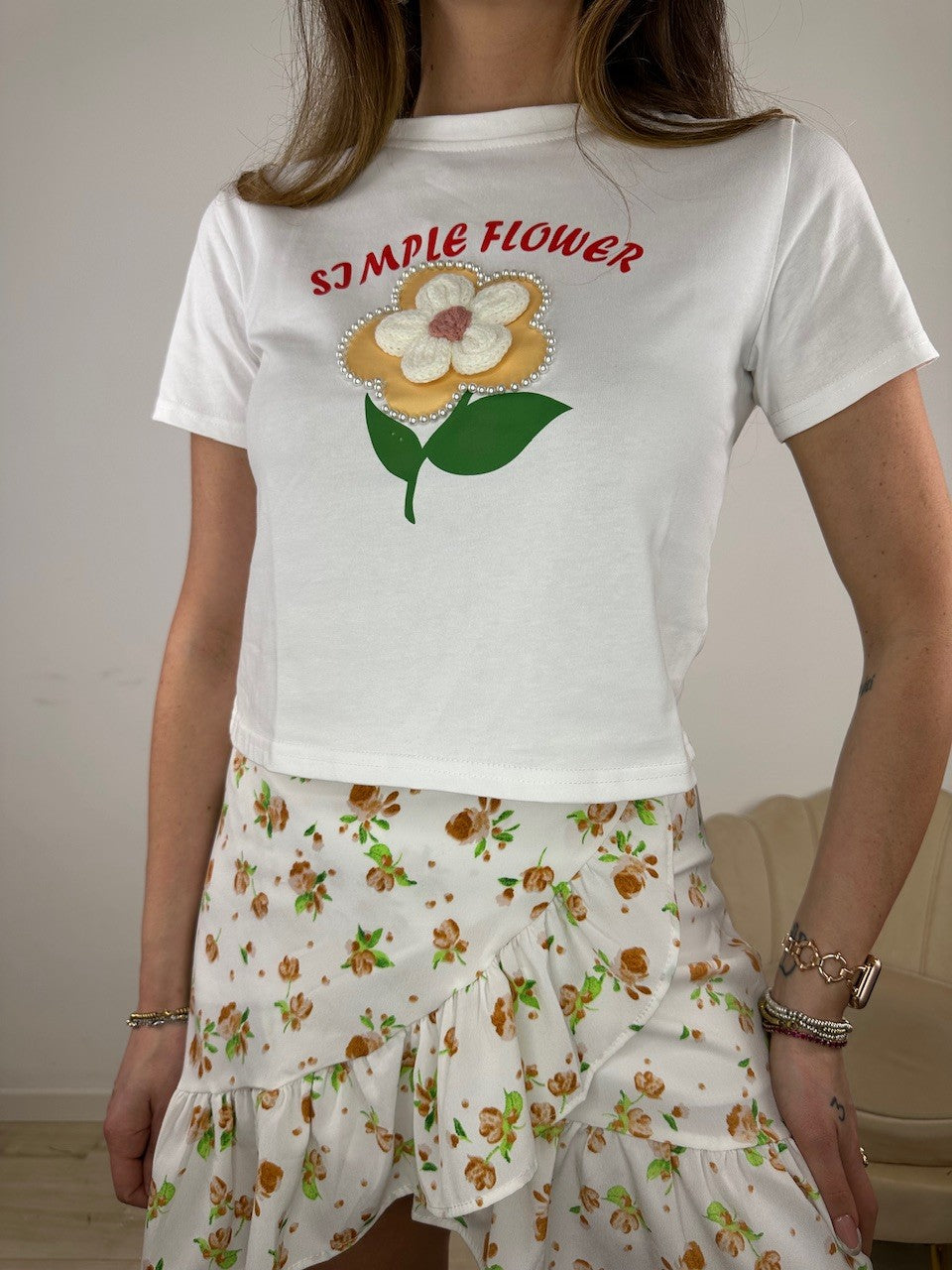 T-SHIRT SIMPLE FLOWER