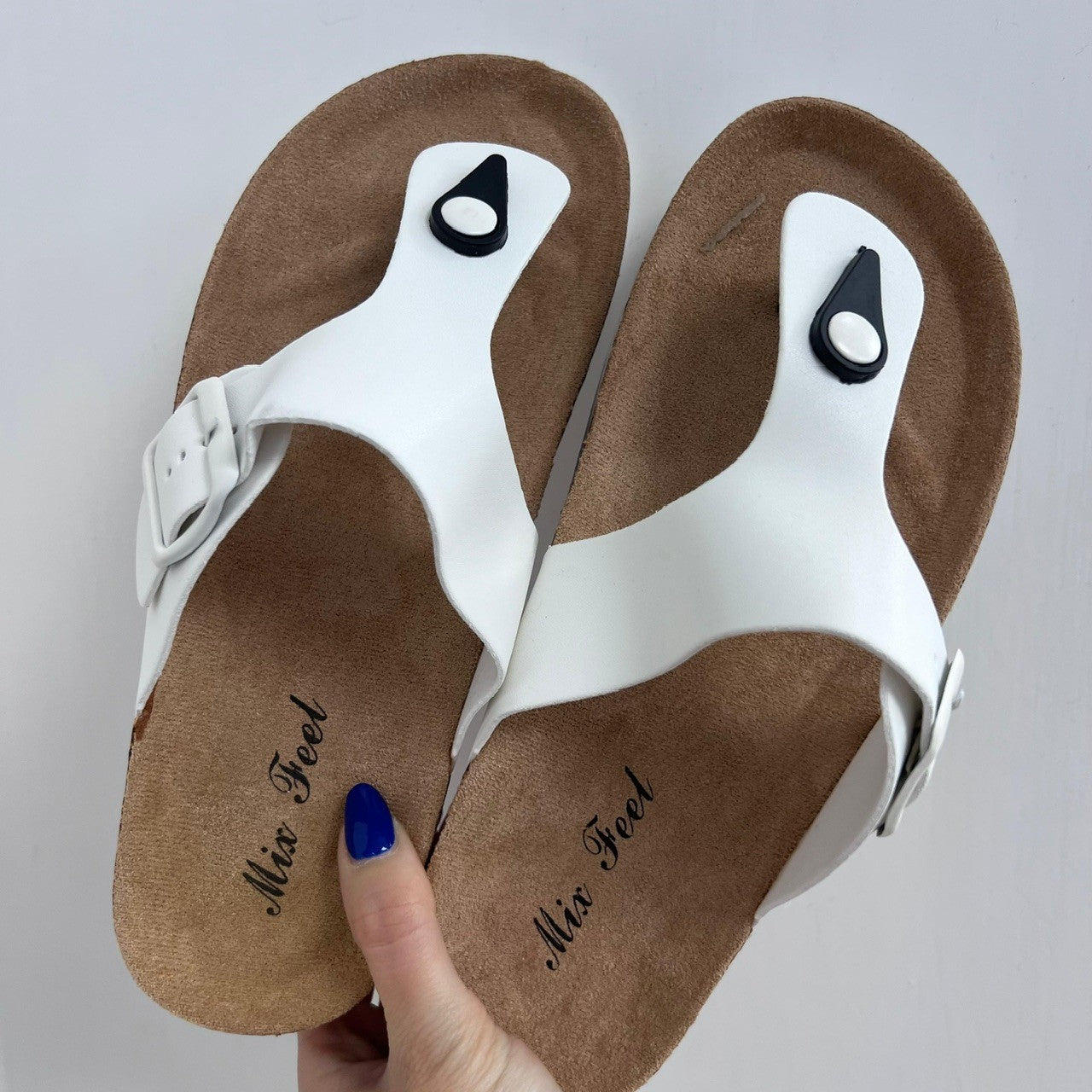 INFRADITO FLORIANA BIANCO