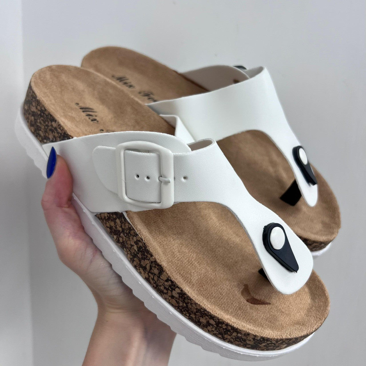 INFRADITO FLORIANA BIANCO