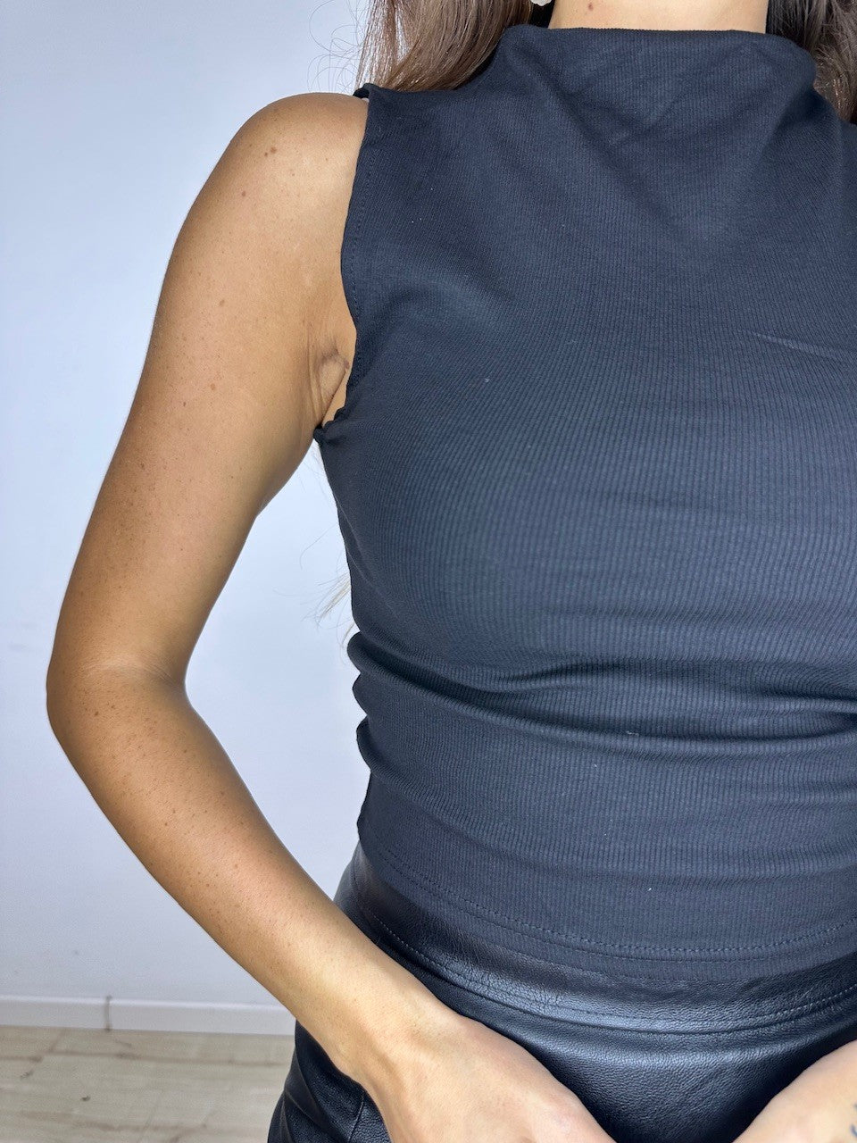 CANOTTA CROP COSTINE NERA