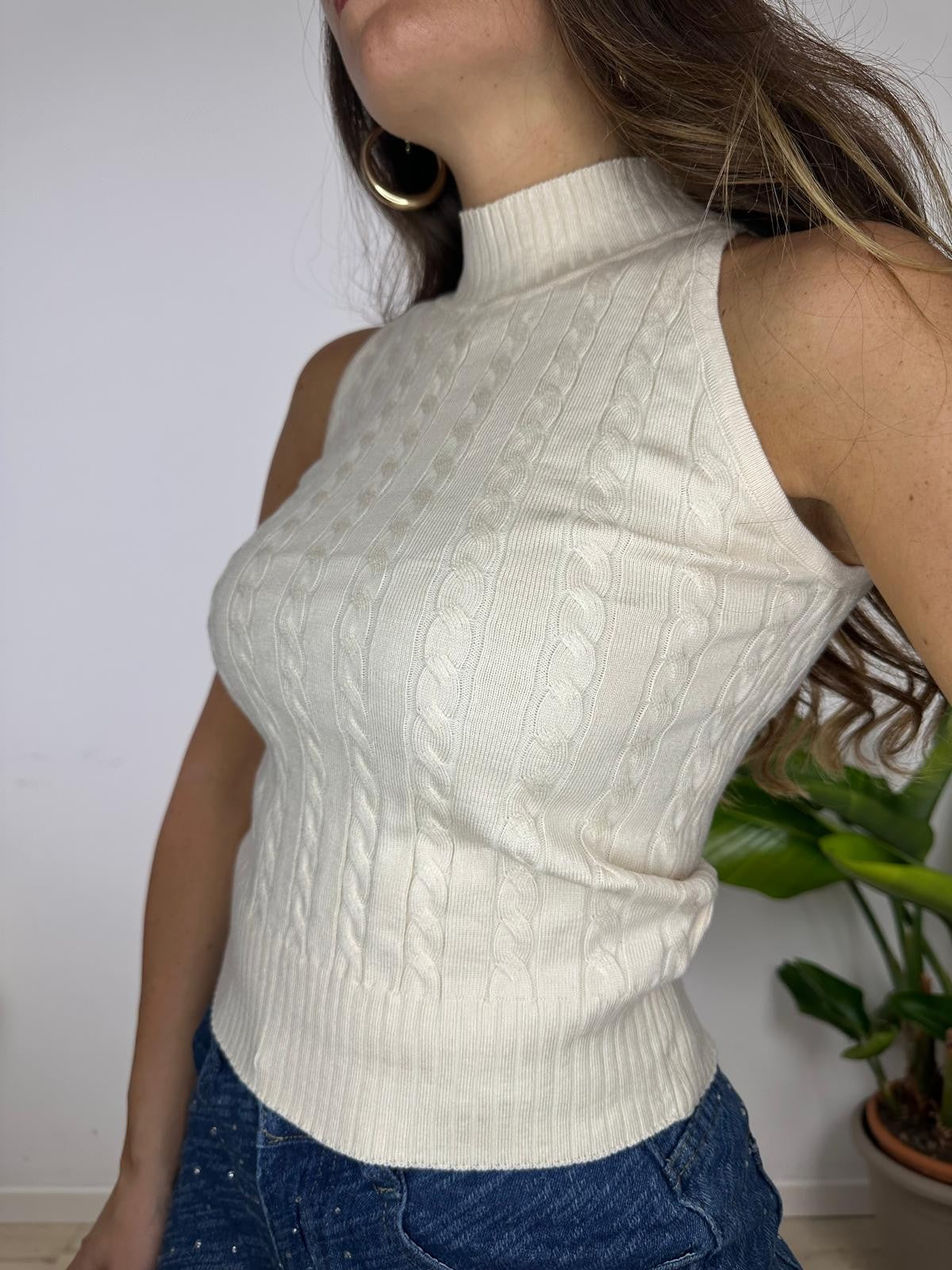 TOP CROP TRECCE BEIGE