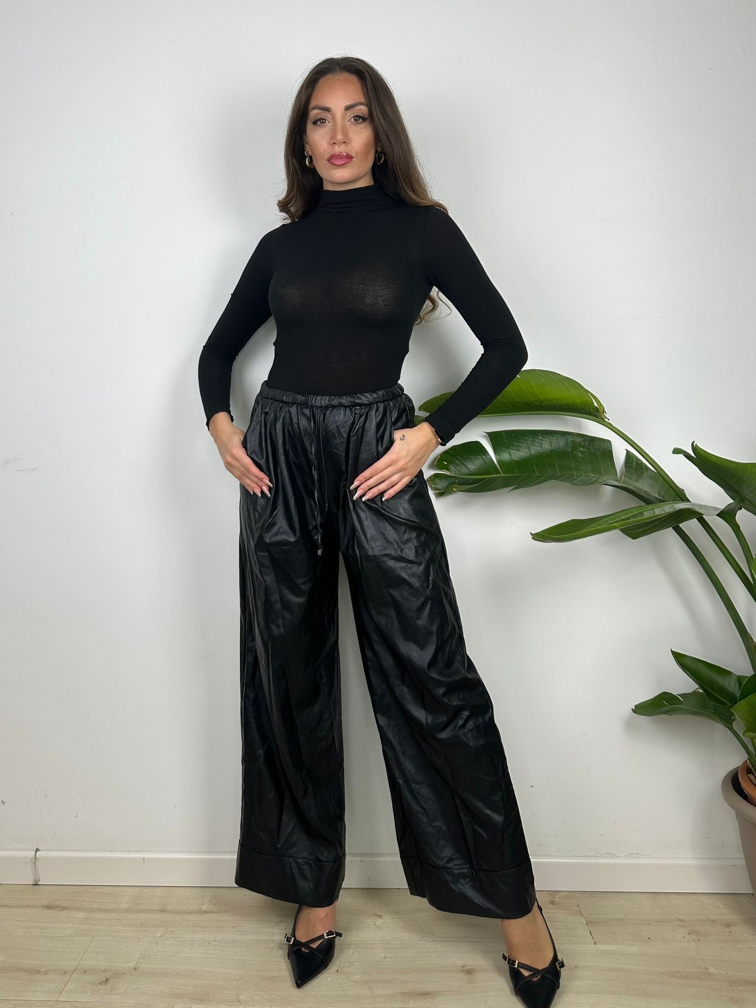 PANTALONI ECOPELLE NERO