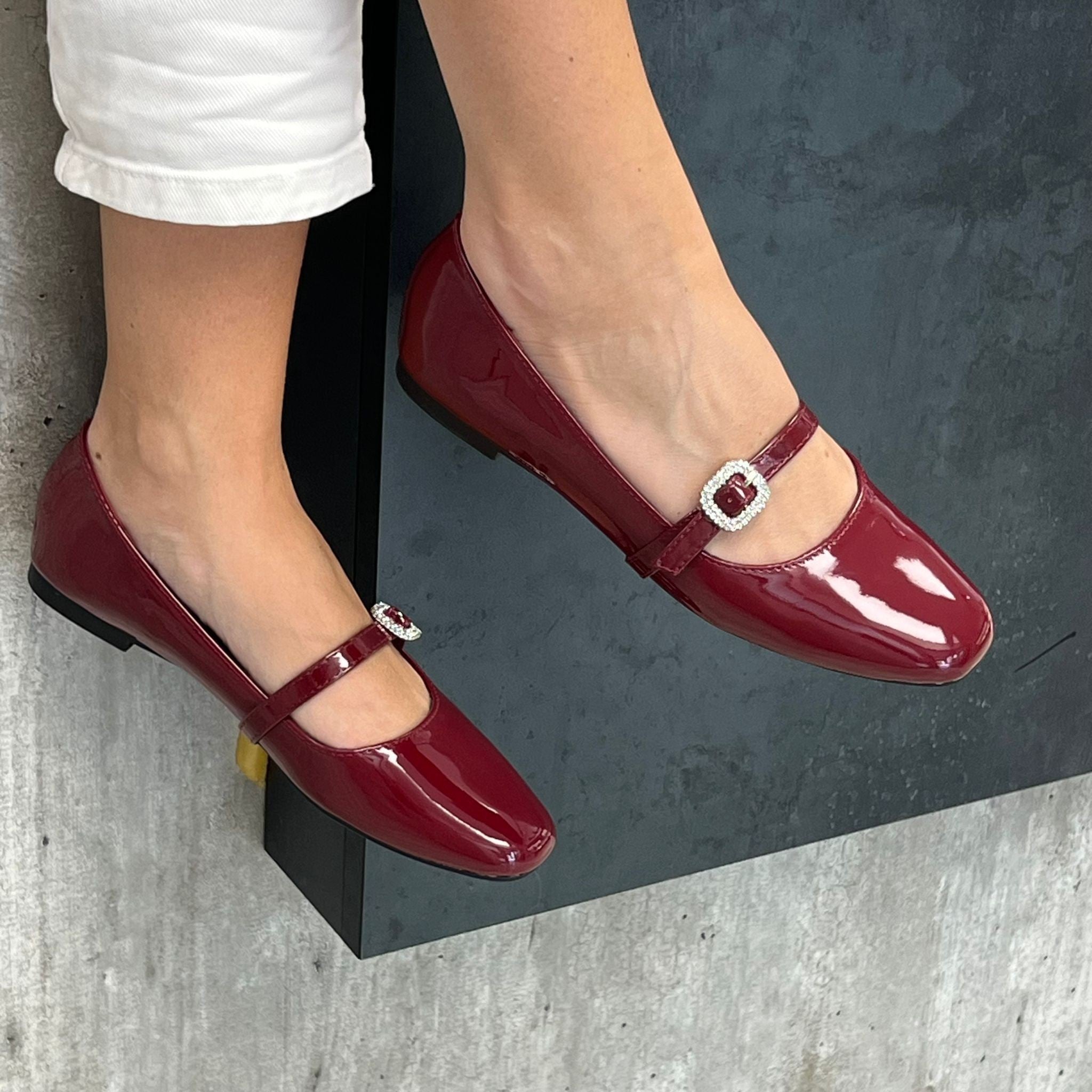 BALLERINA LUCIDA BORDEAUX