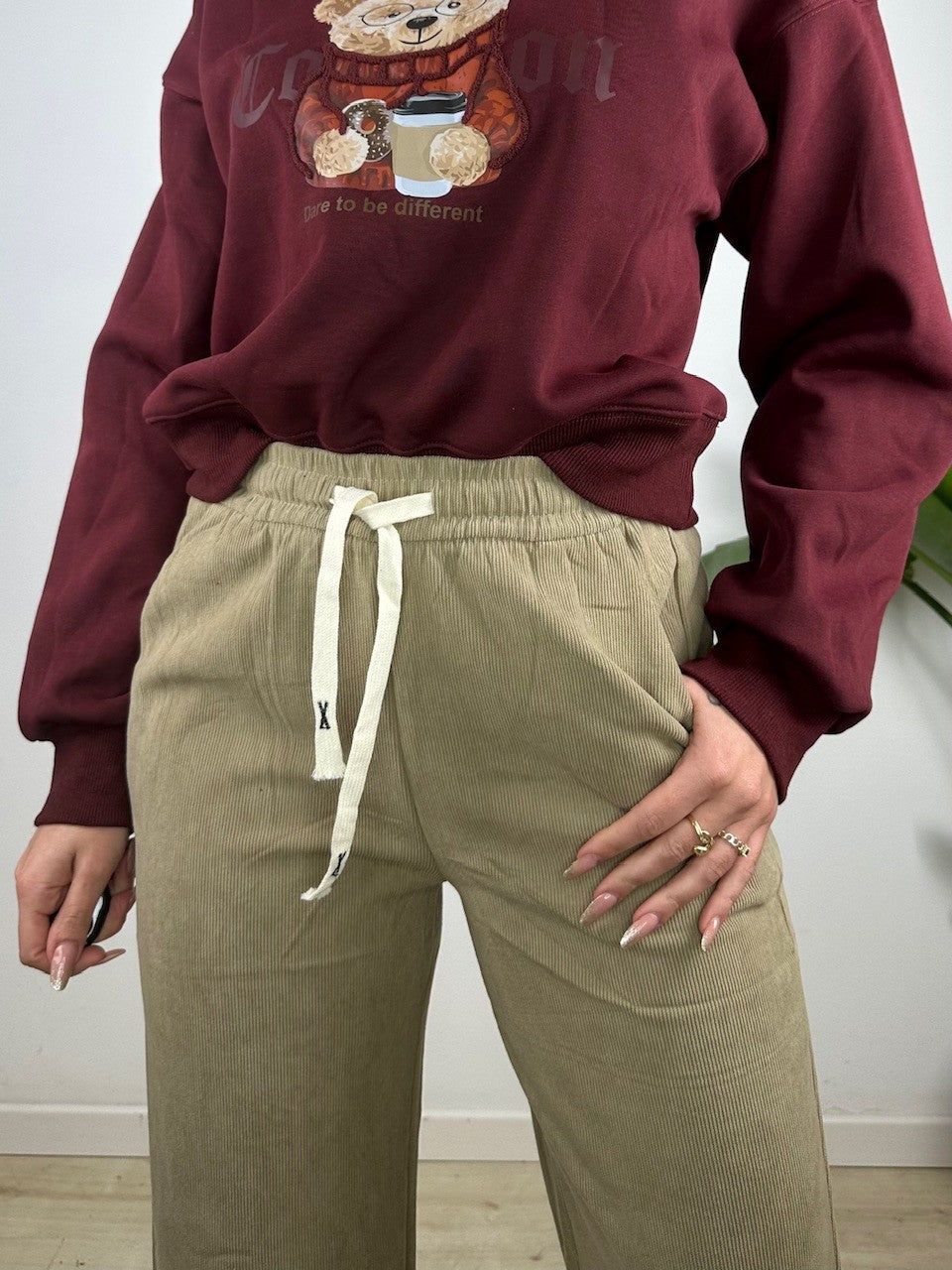 PANTALONI JOGGERS COSTINE BEIGE