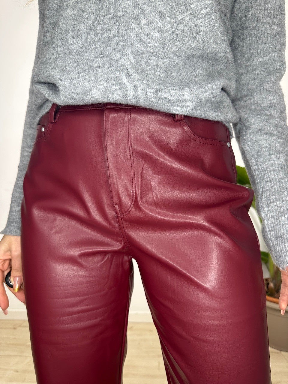 PANTALONI ECOPELLE WIDE LEG BORDEAUX