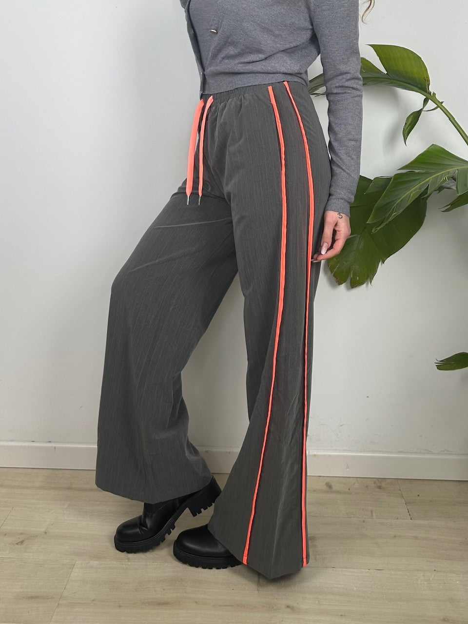 PANTALONI JOGGERS GESSATO