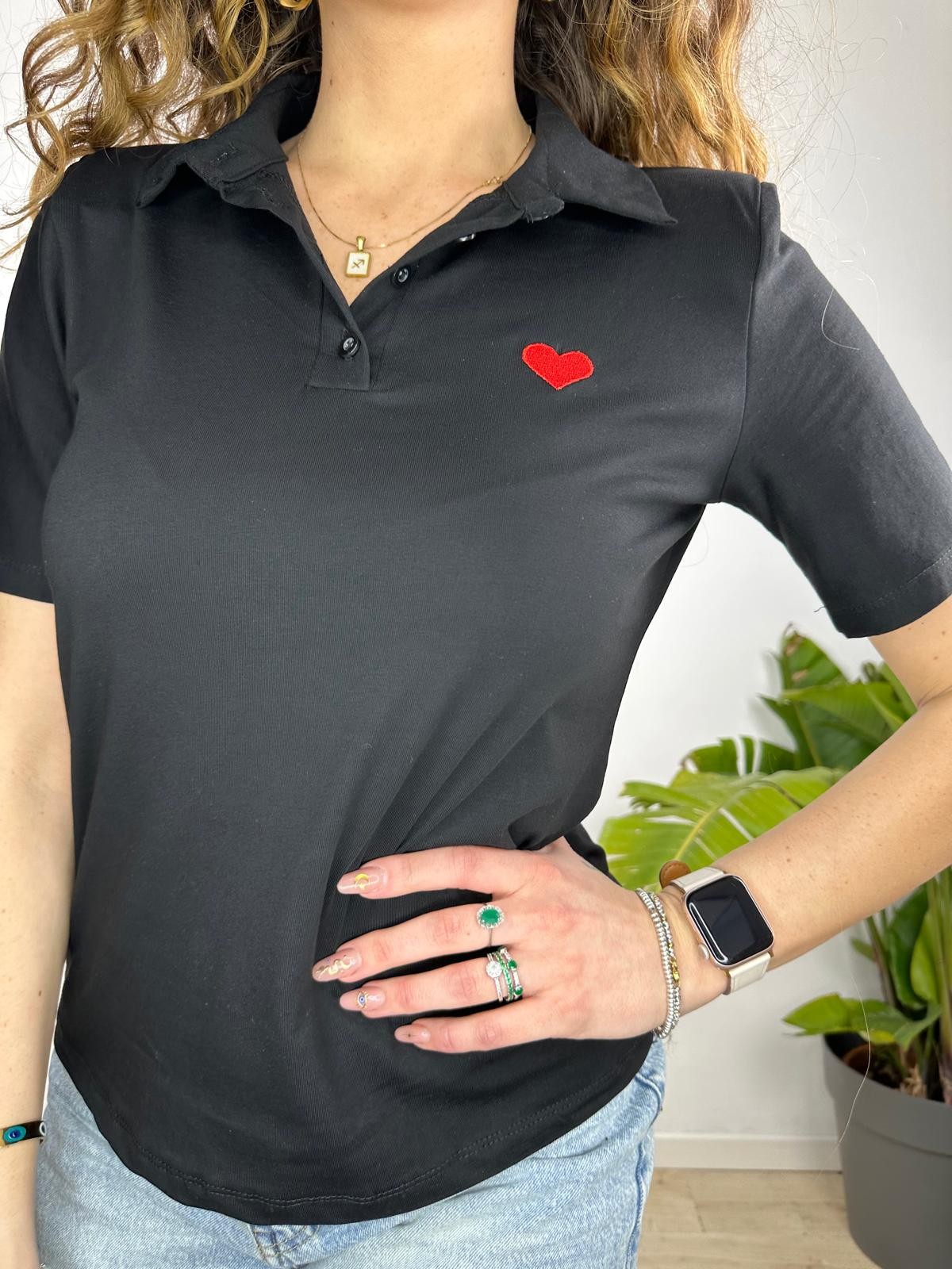 POLO CON SPALLINE NERA