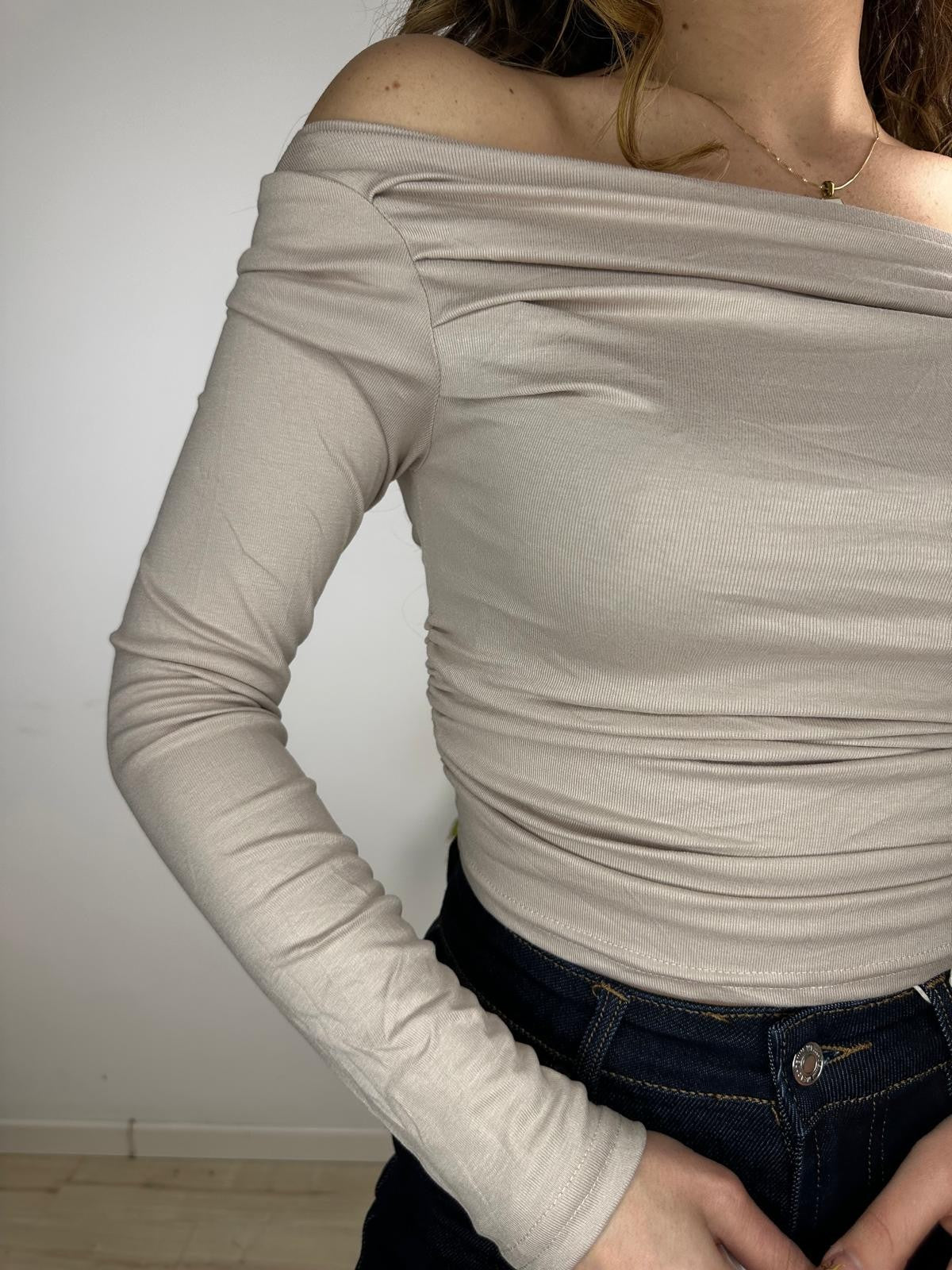 MAGLIA A BARCA FANGO