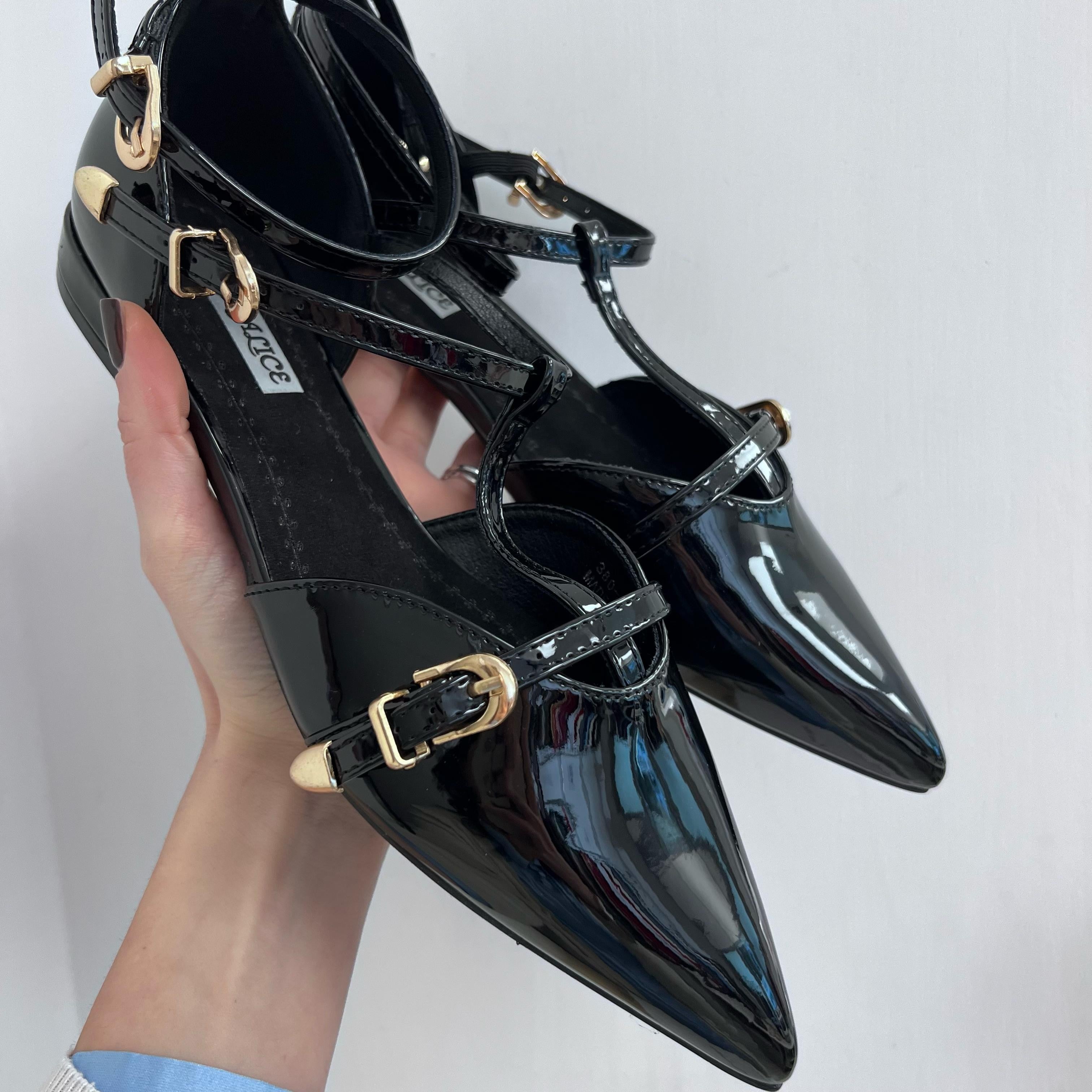 BALLERINA KARIN NERA