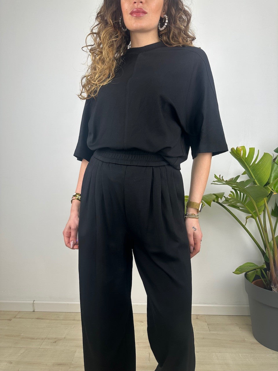 MAGLIA OVER LUMINA NERA