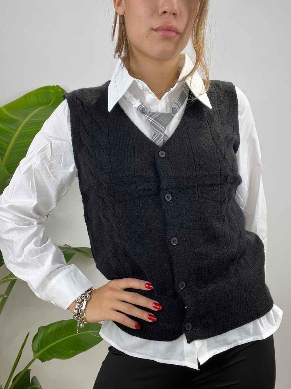 GILET + CAMICIA + CRAVATTA NERA