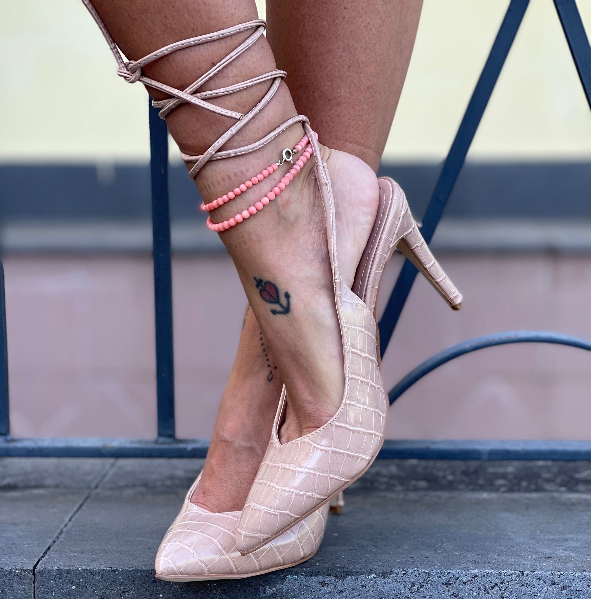 DéCOLLETé LACCI BEIGE