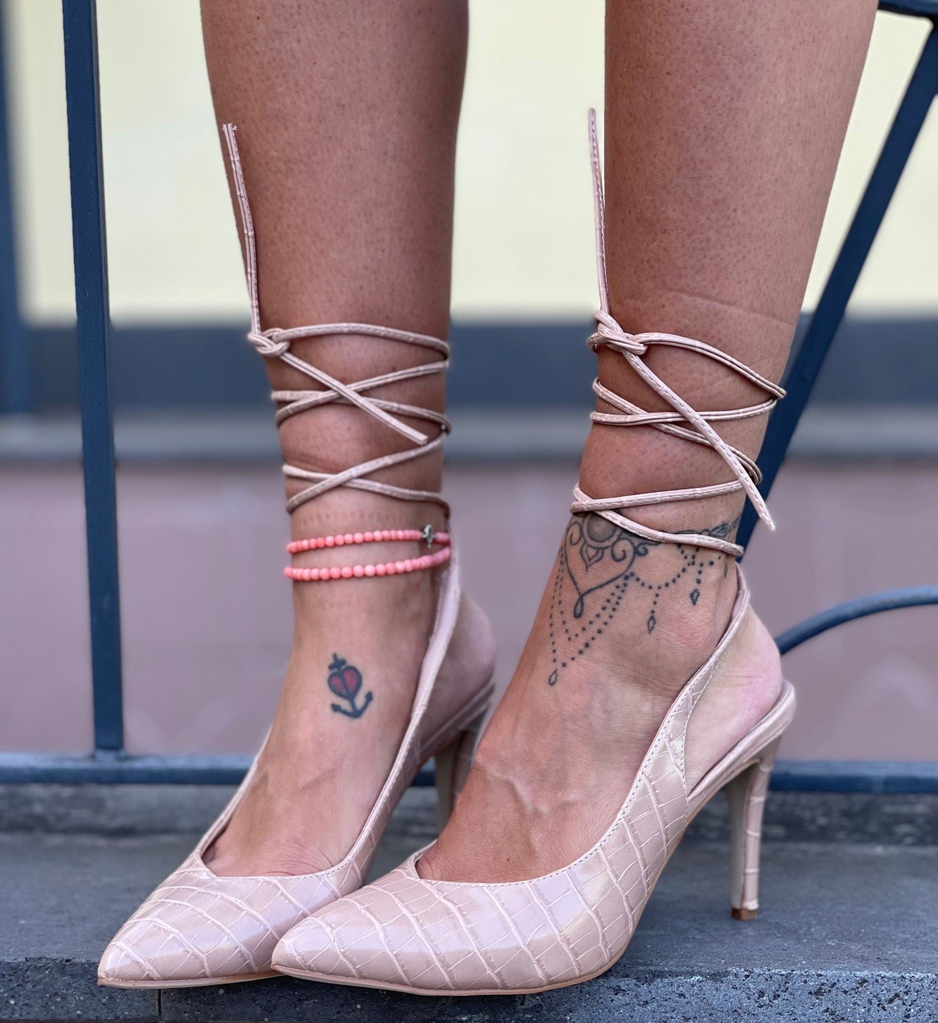 DéCOLLETé LACCI BEIGE