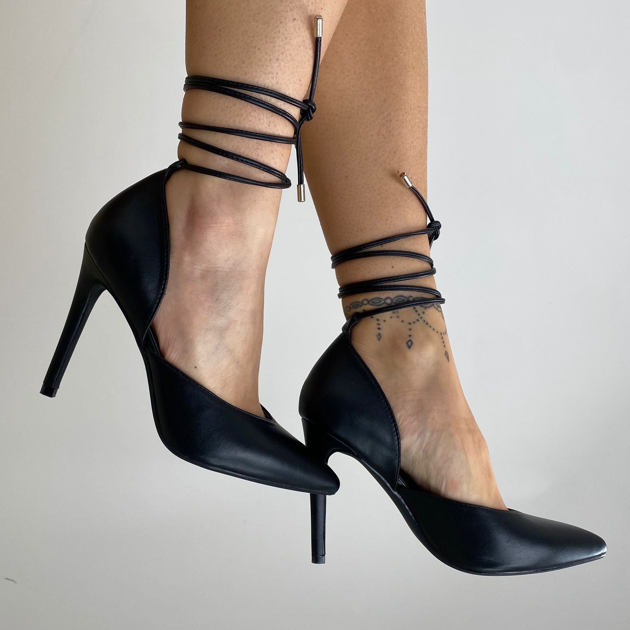 DèCOLLETè LACCI NERO