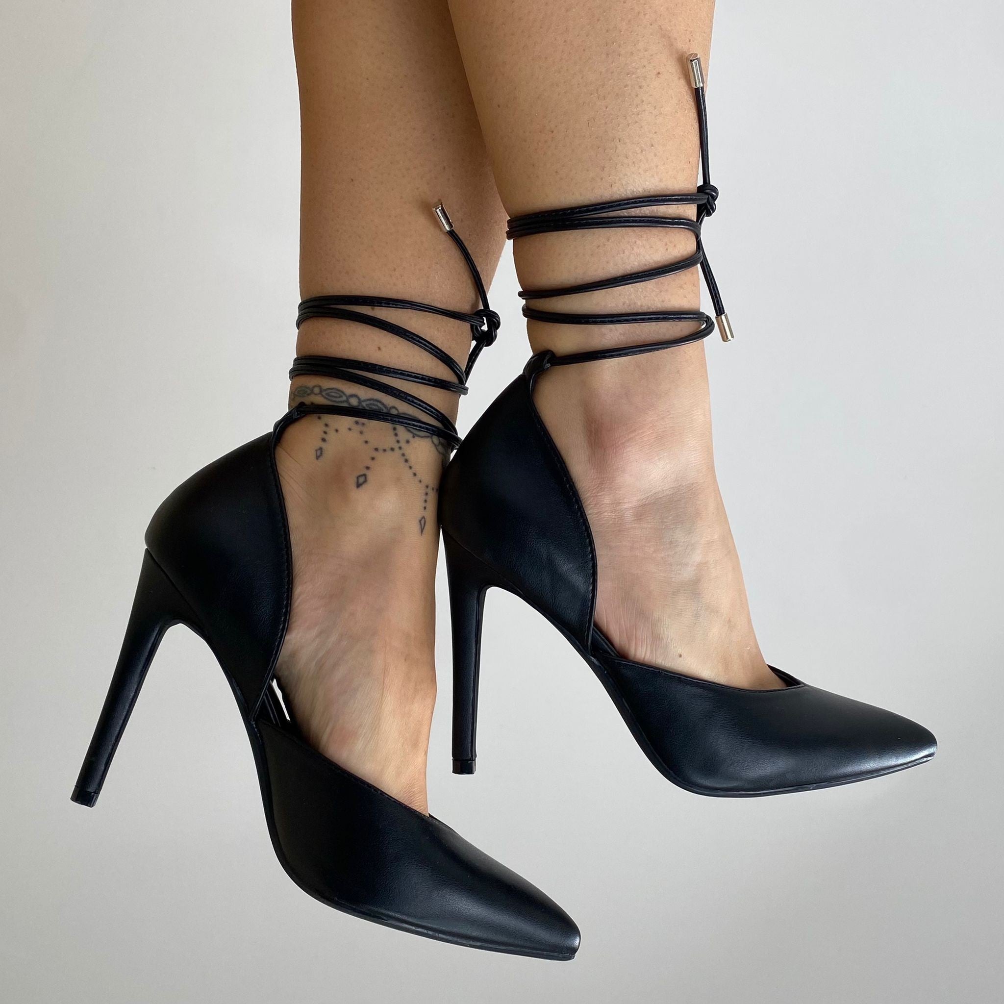 DèCOLLETè LACCI NERO