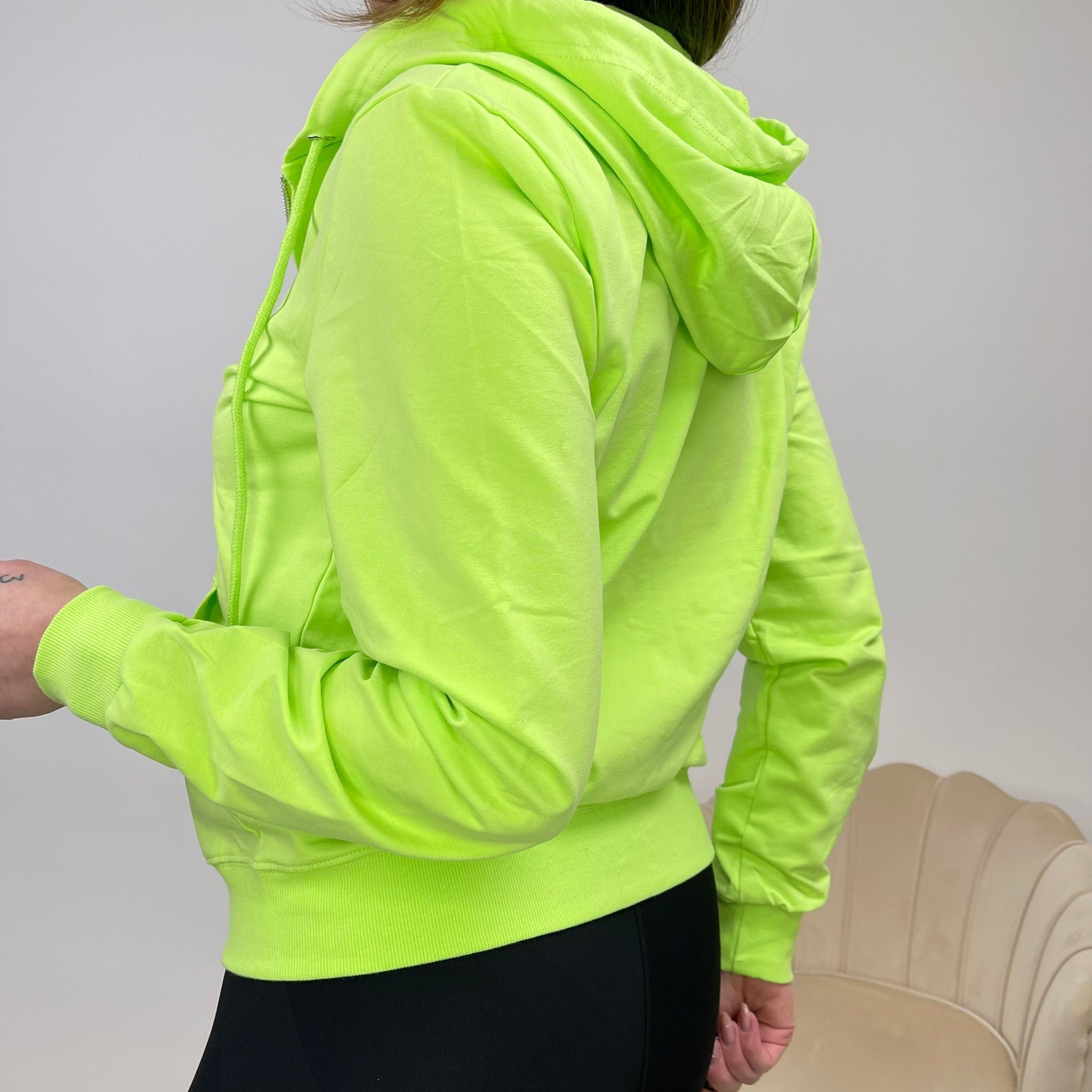 FELPA BASIC VERDE CHIARO