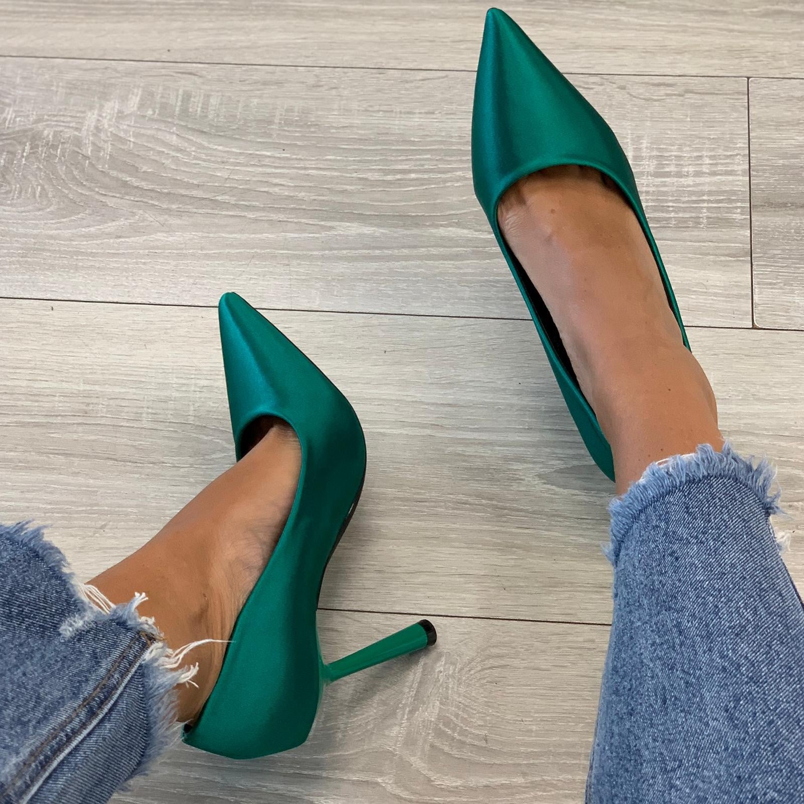 DÉCOLLETÉ METALLIC VERDE