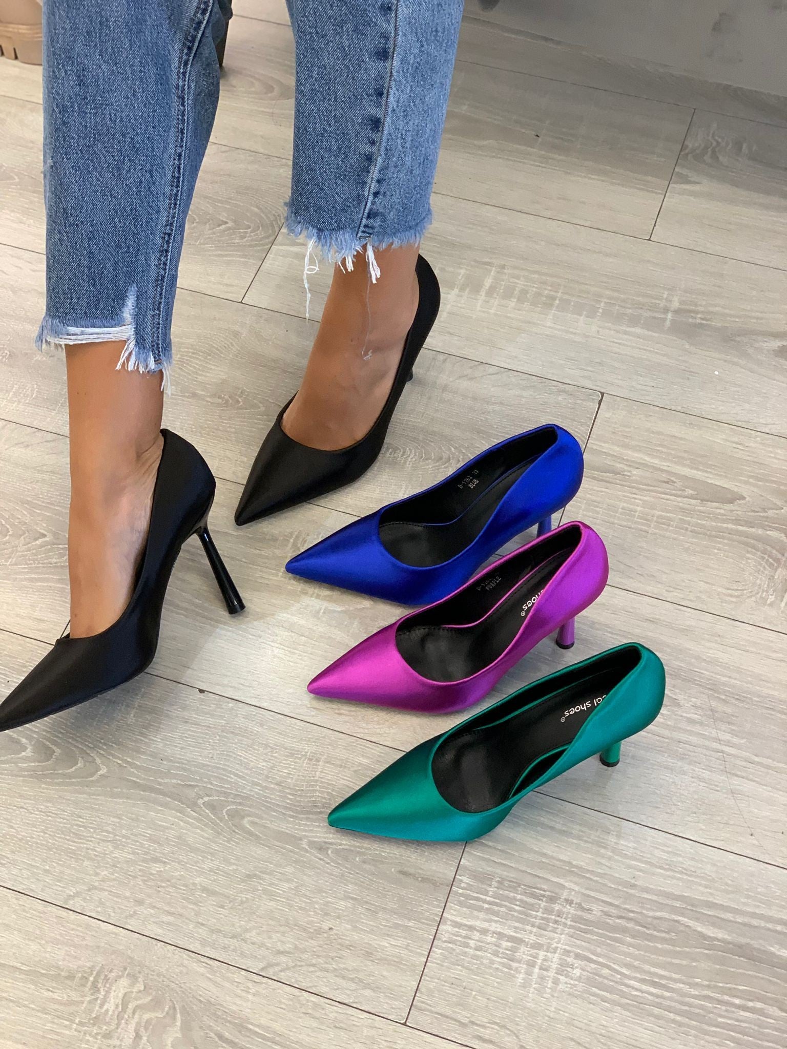 DÉCOLLETÉ METALLIC NERO