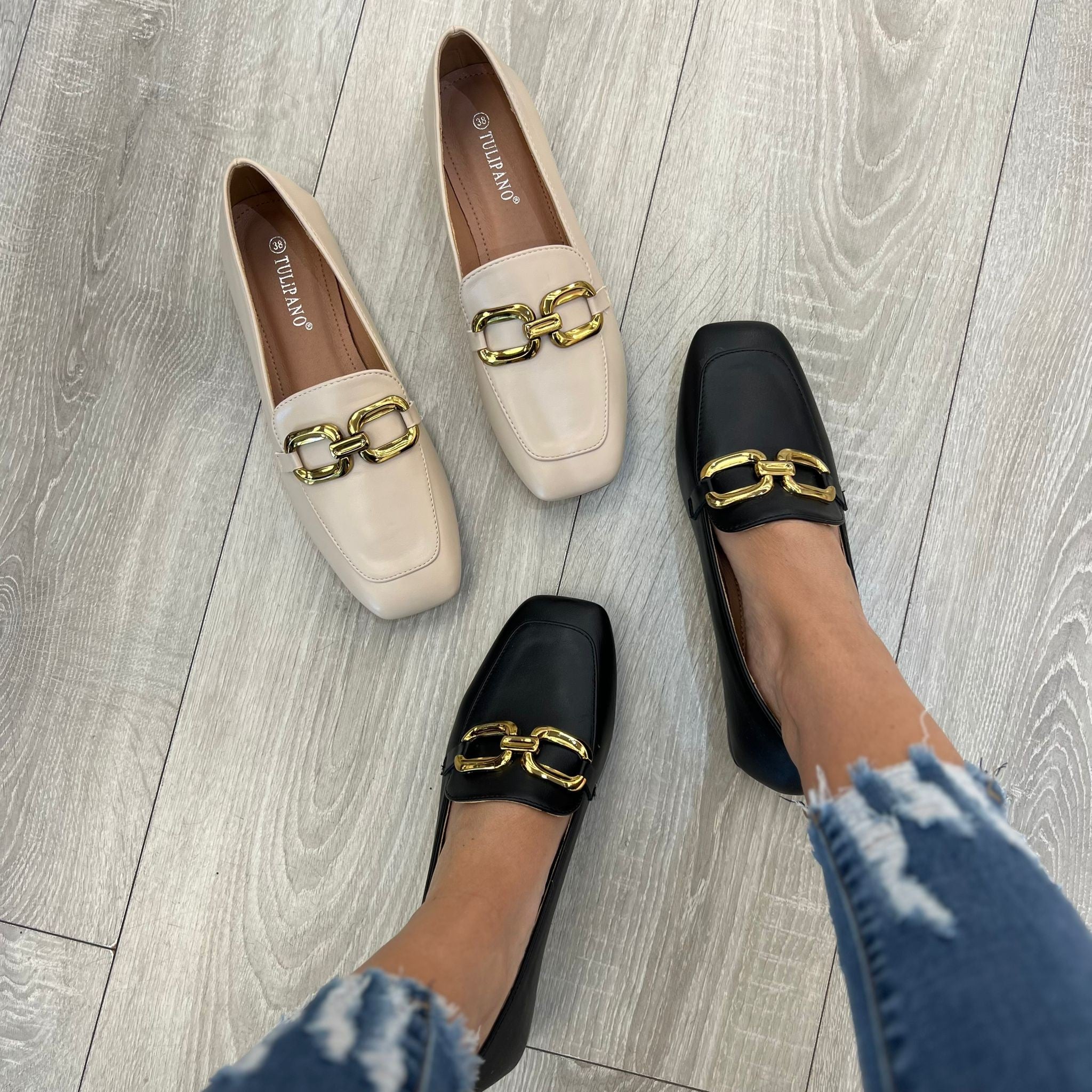 MOCASSINI CON TACCO BEIGE