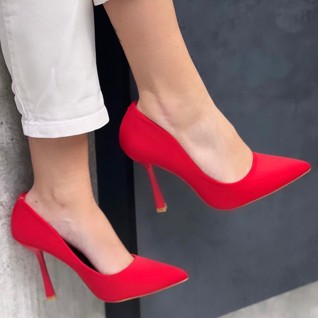 DÉCOLLETÉ SIMPLY ROSSO