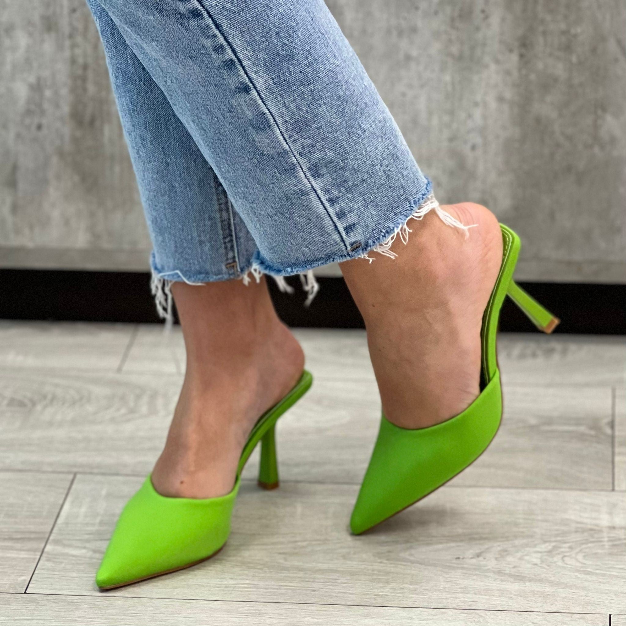 DèCOLLETEè SABOT VERDE