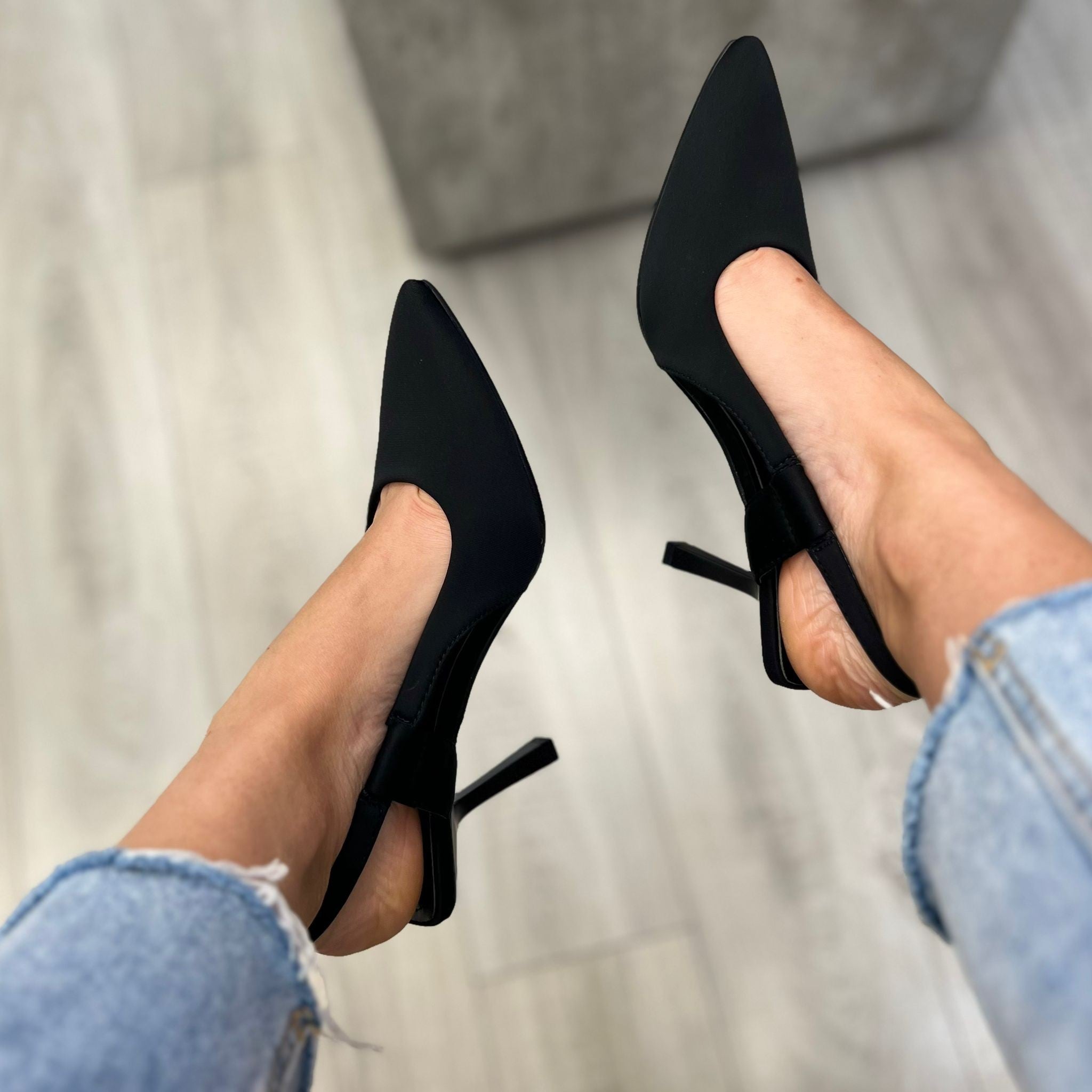 DèCOLLETè SIMPLY NERO