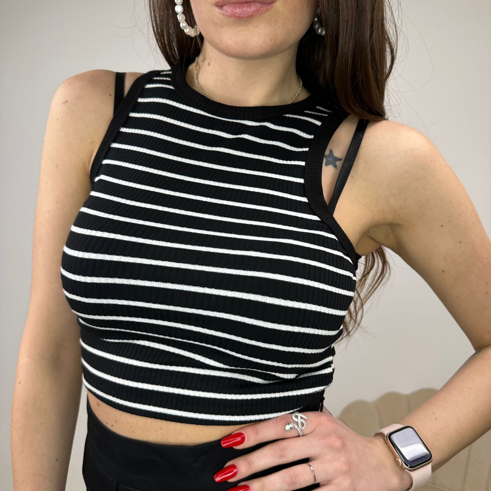 TOP HALTER RIGHE NERO