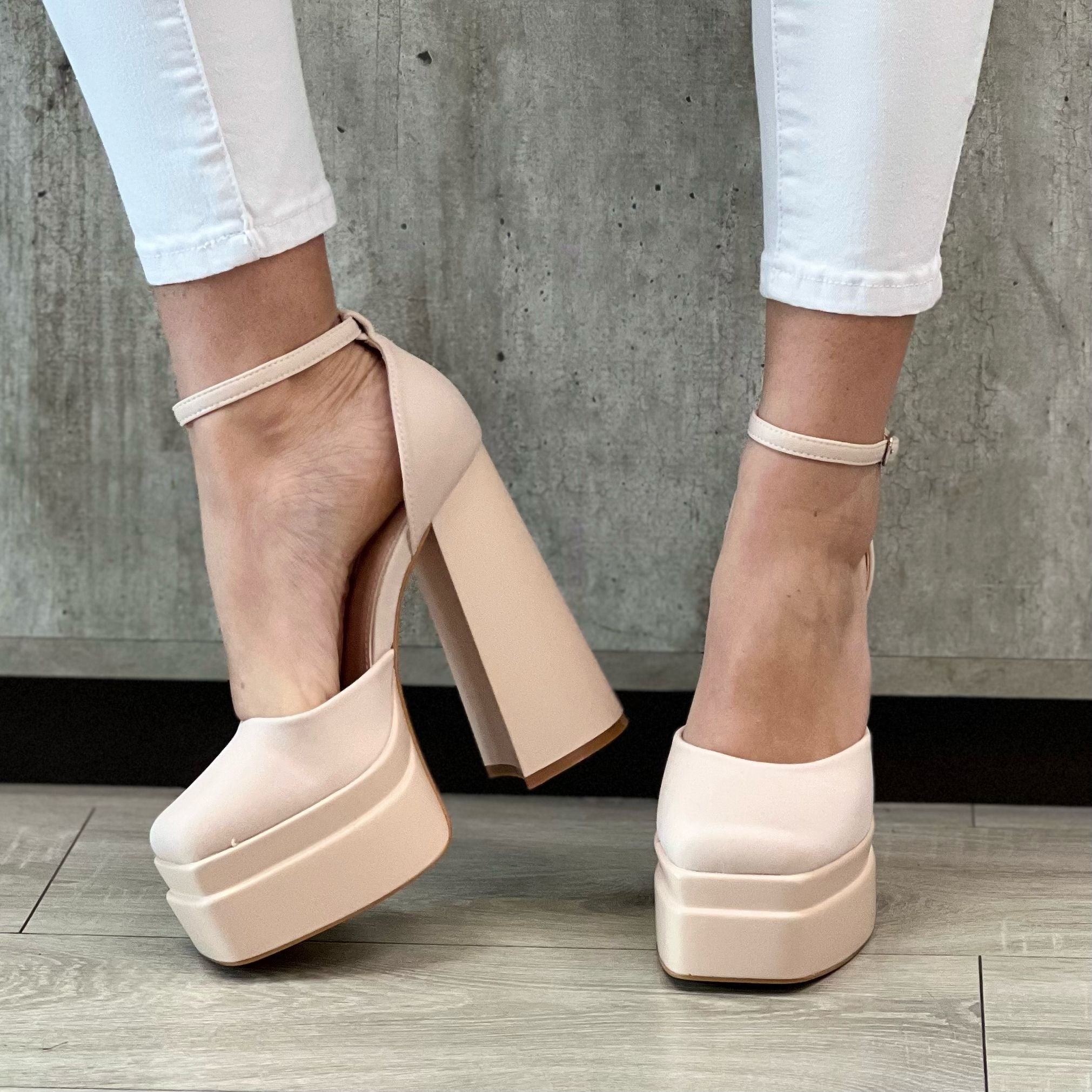 MAXI DÉCOLLETÉ BEIGE