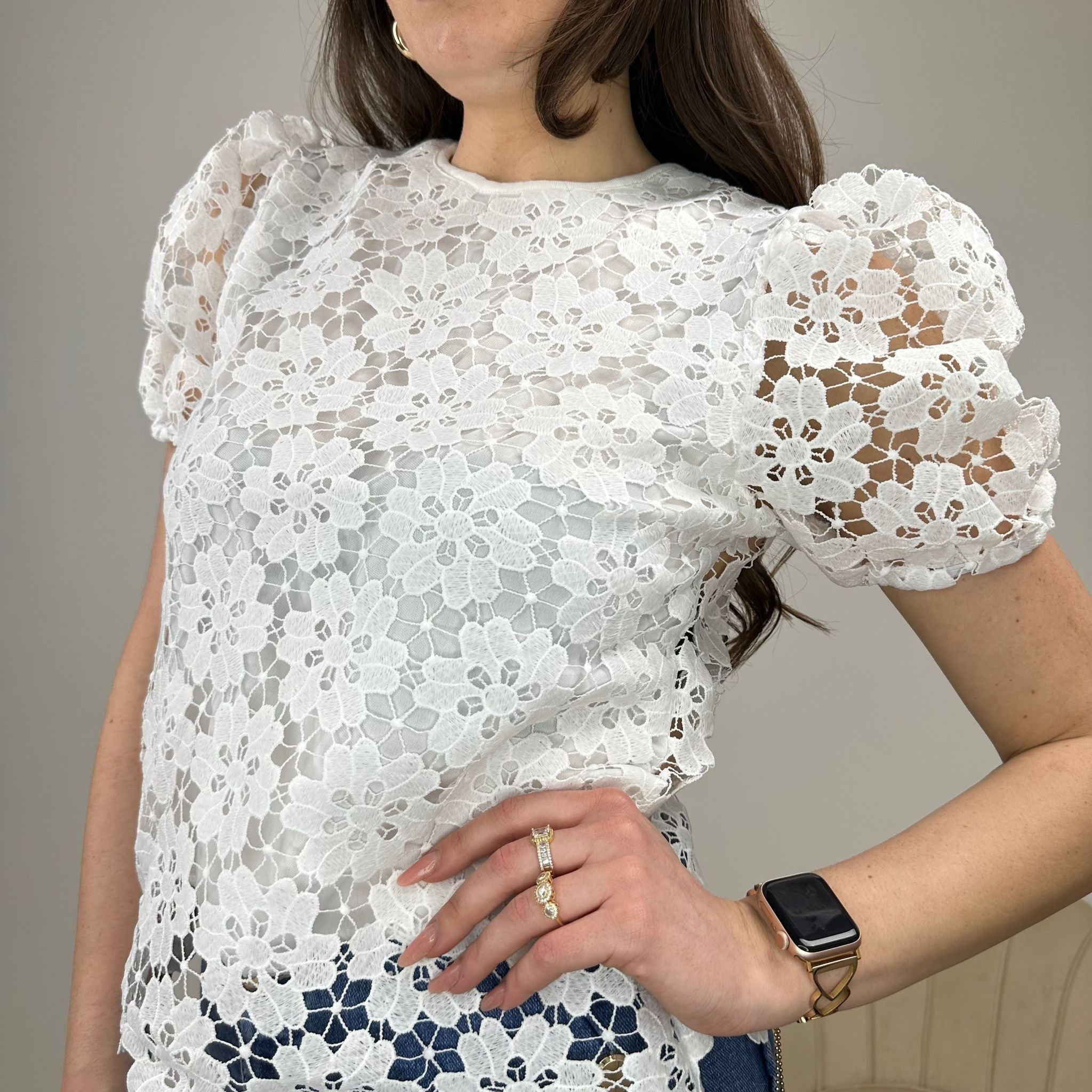 MAGLIA IN PIZZO BIANCA