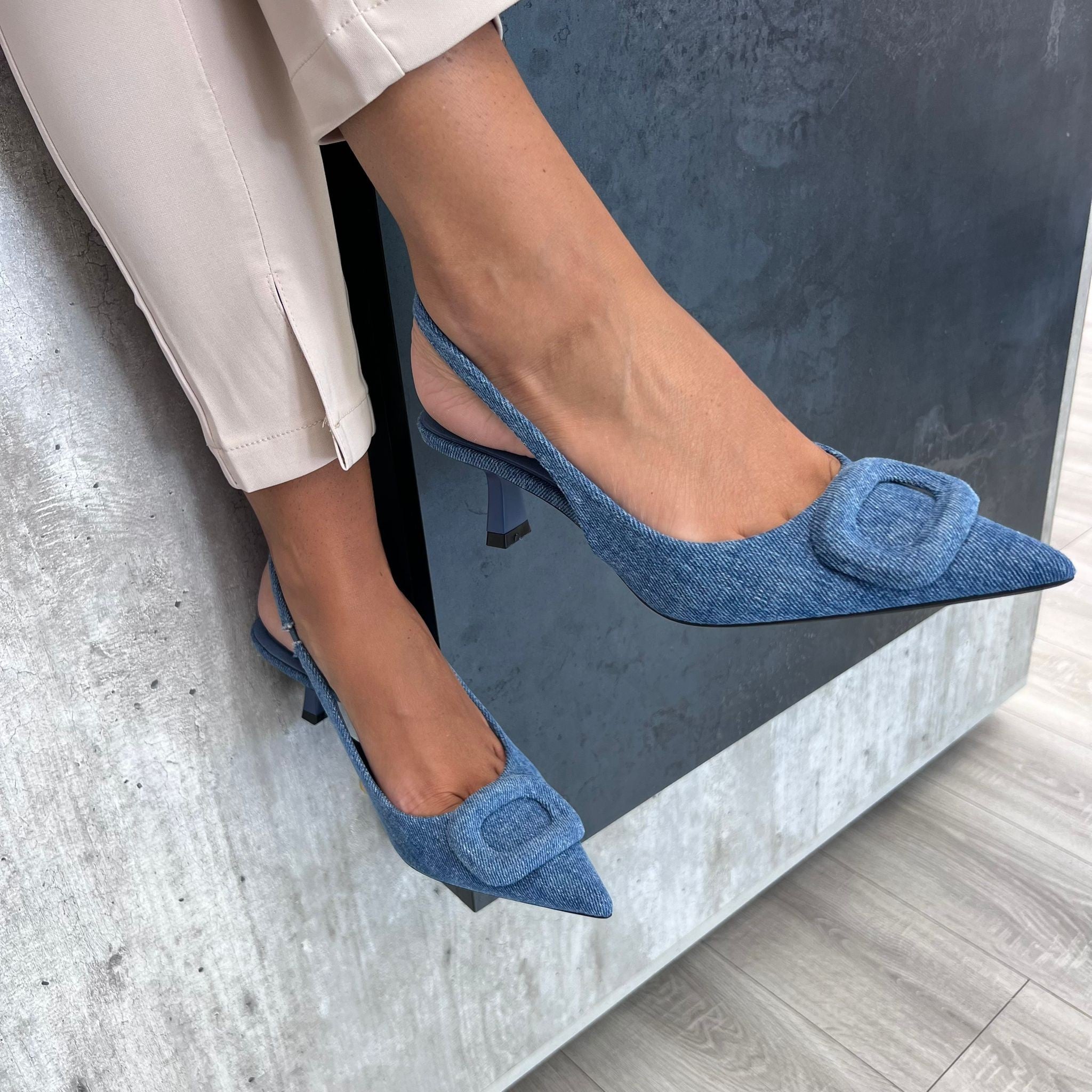 DèCOLLETè BRIGIDA JEANS