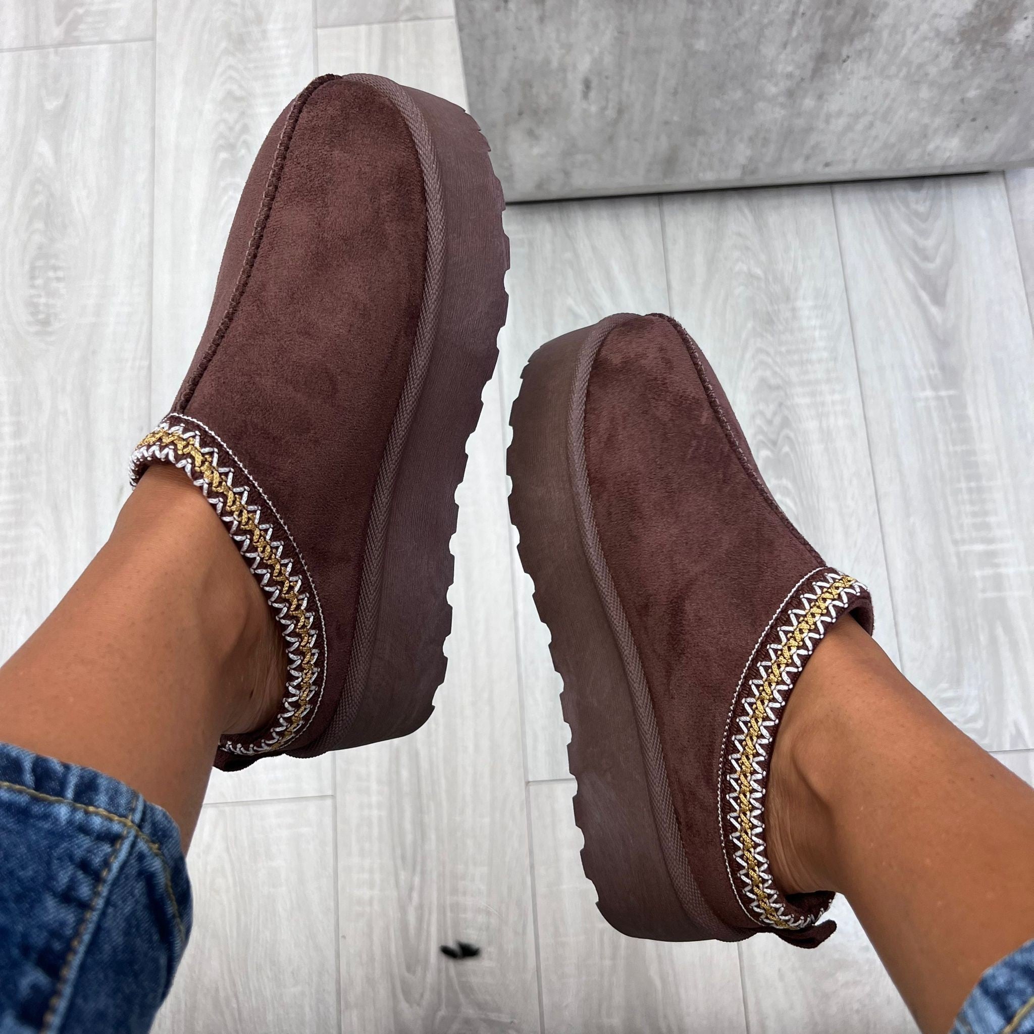 SABOT CALIFORNIA MARRONE