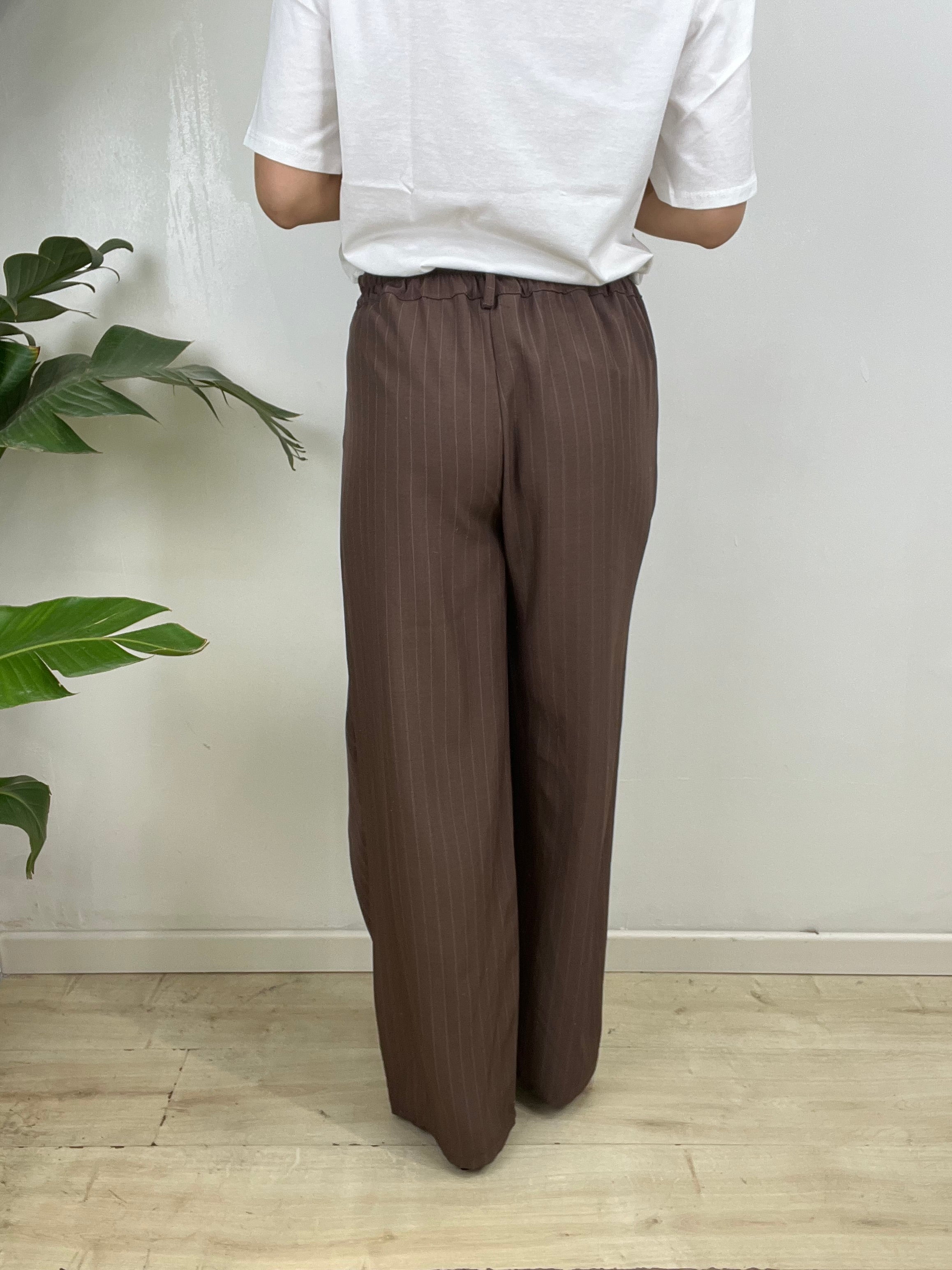 PANTALONI SARAH MARRONE
