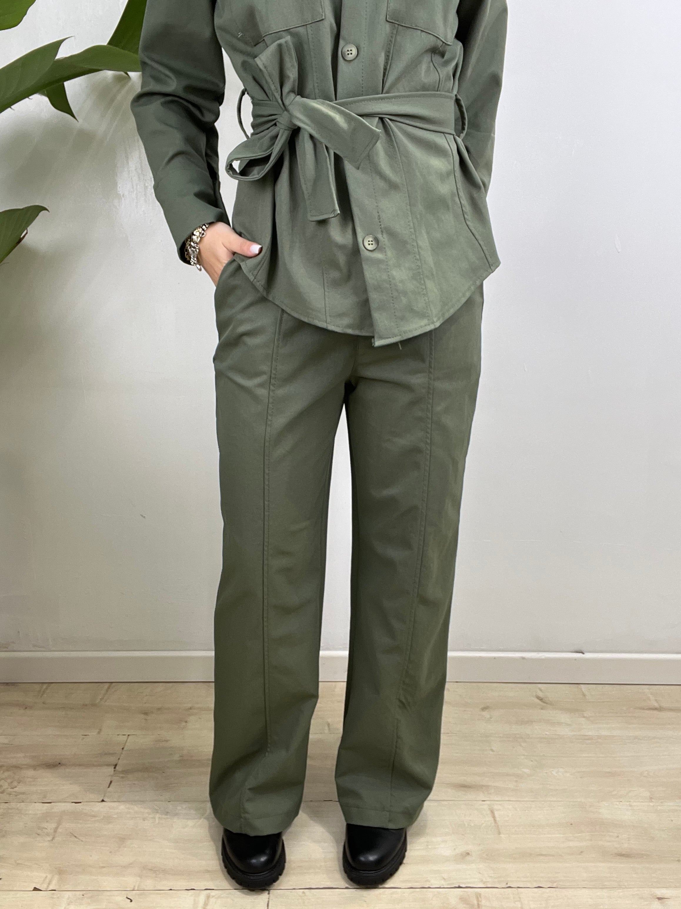 COMPLETO MIREA VERDE