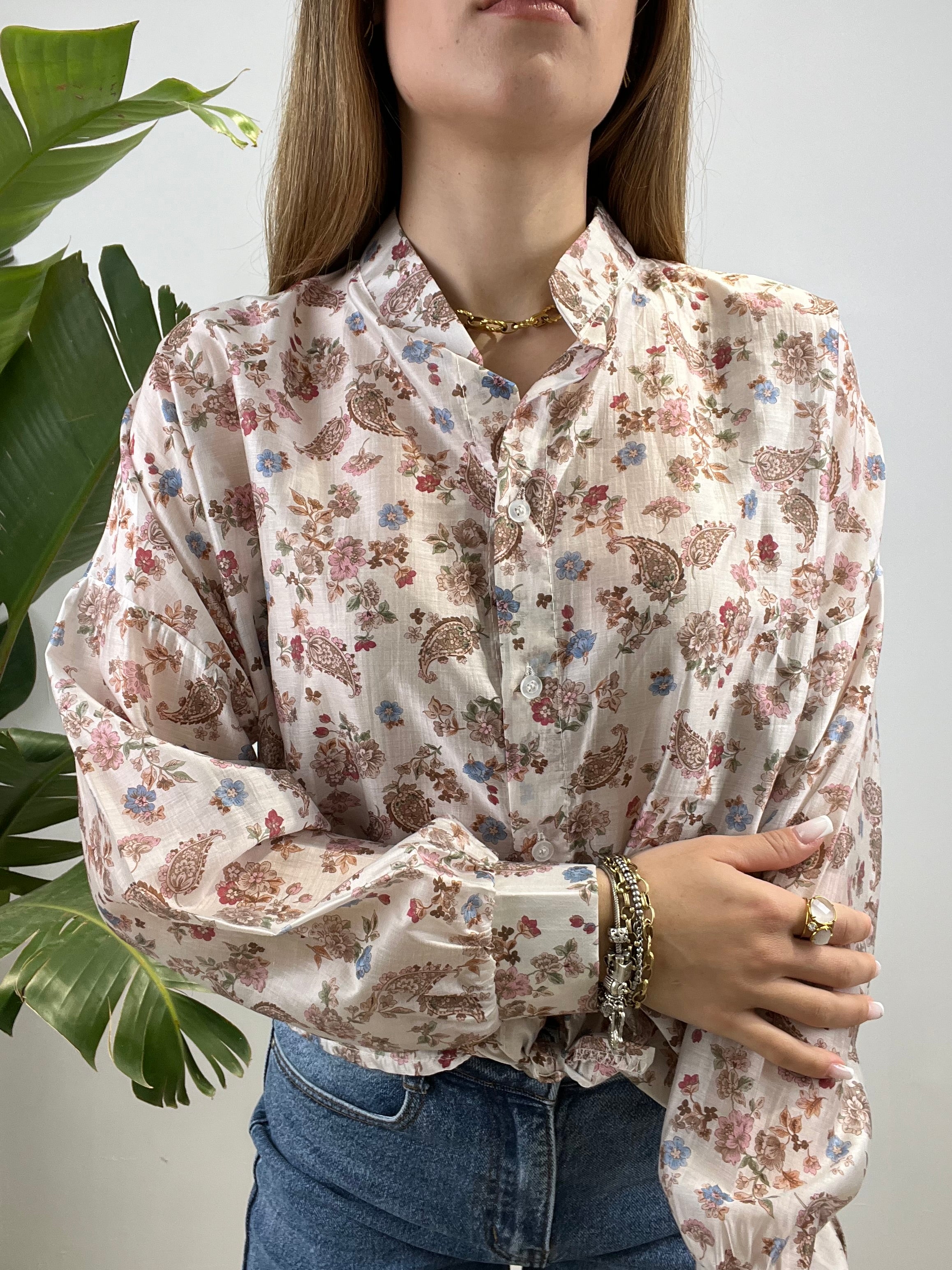 CAMICIA KARMEN BIANCA CON FIORELLINI