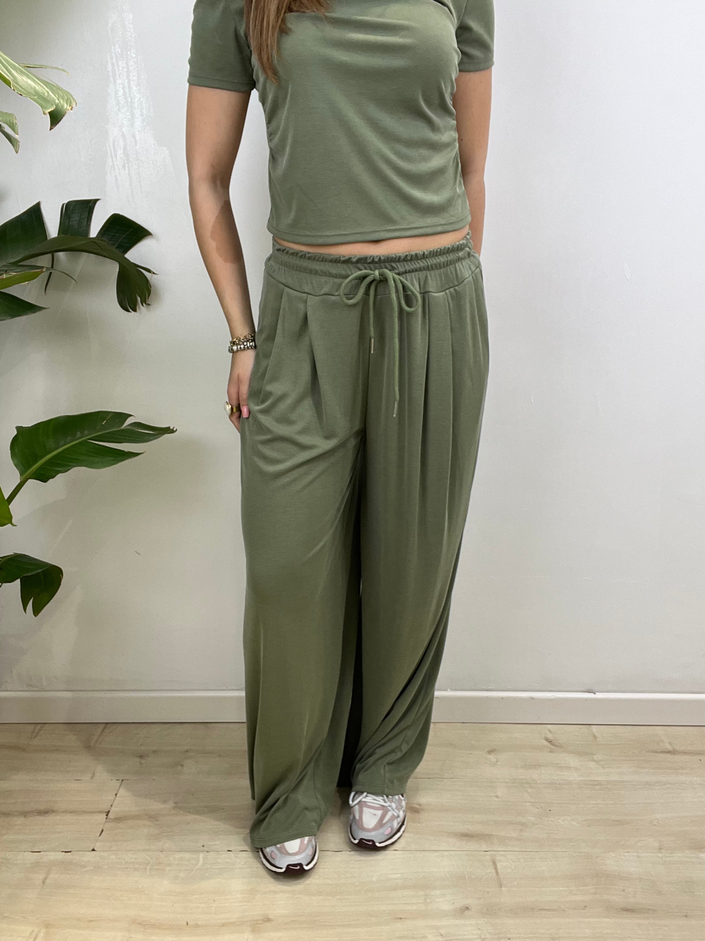 COMPLETO MICROCOSTINE MORBIDO VERDE