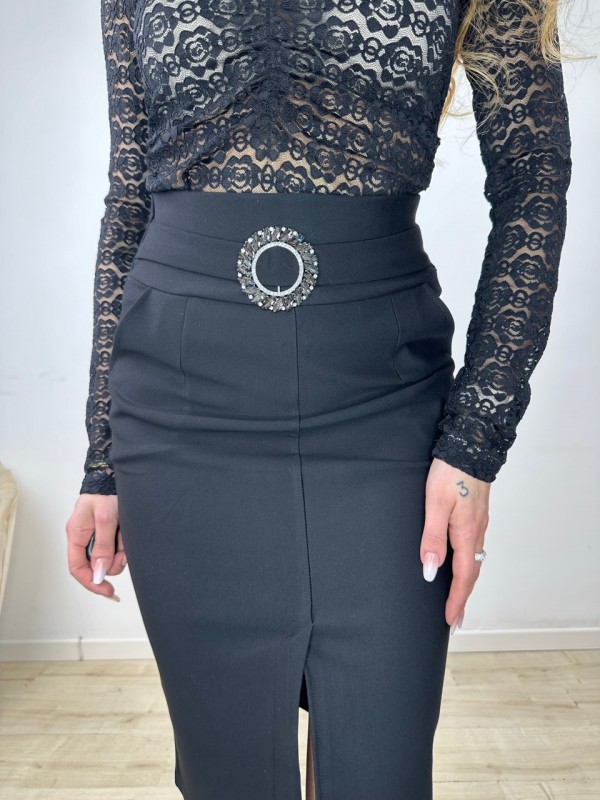 GONNA ROMANTIC GONNA ROMANTIC