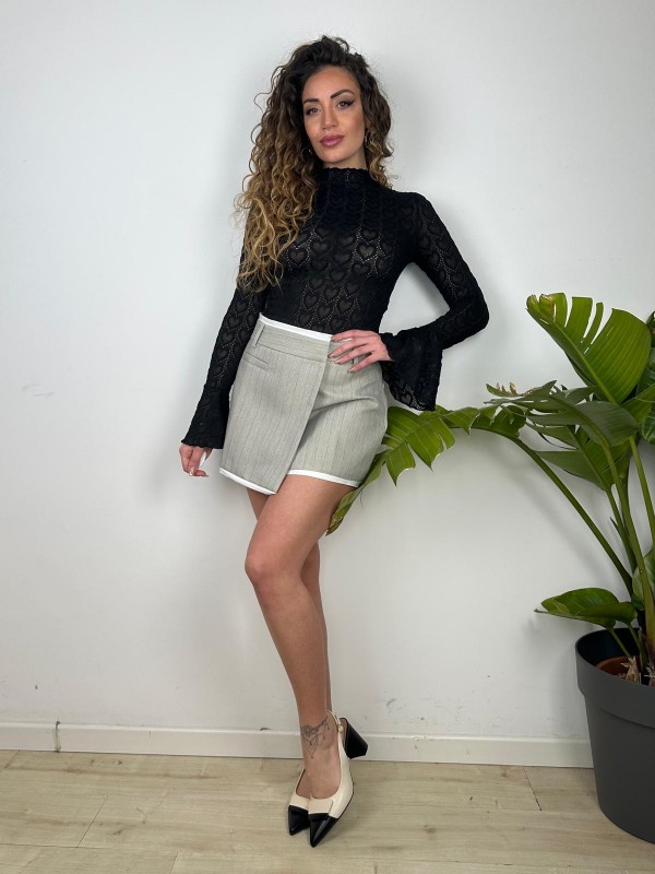 GONNA SHORT GONNA SHORT