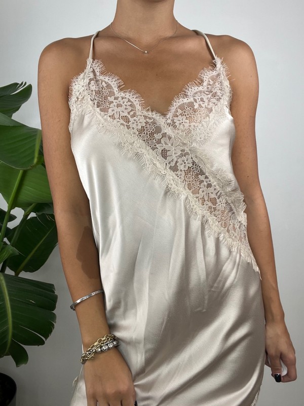 DRESS SATIN JESSICA PROMO BEIGE DRESS SATIN JESSICA PROMO BEIGE