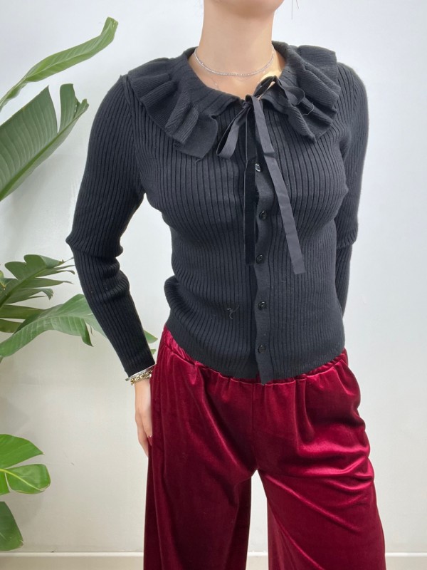 PULLOVER FIOCCHETTO NERO