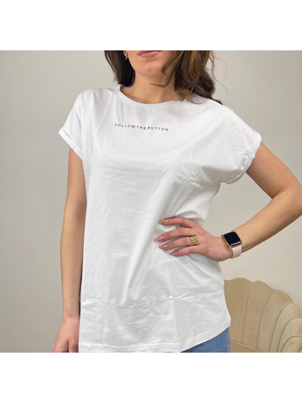 T-SHIRT CON SCRITTA BIANCA T-SHIRT CON SCRITTA BIANCA
