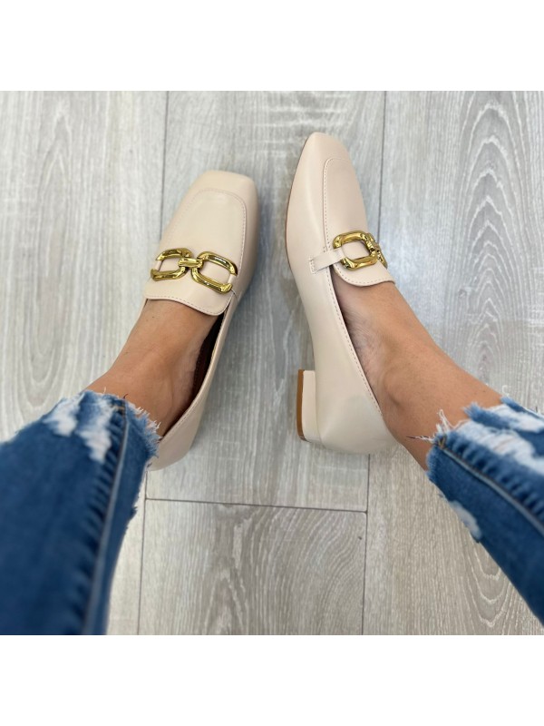 MOCASSINI CON TACCO BEIGE MOCASSINI CON TACCO BEIGE