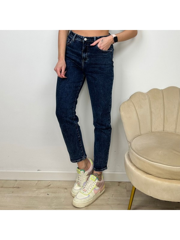 JEANS STREIGHT FIT