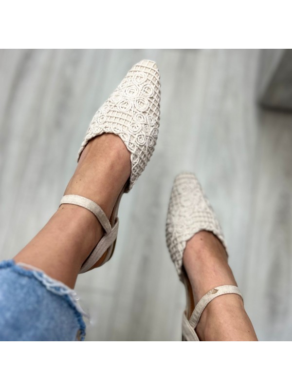 BALLERINA SQUADRATA BIANCA BALLERINA SQUADRATA BIANCA