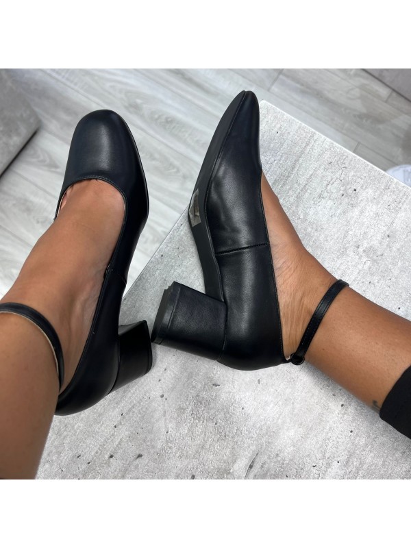 DèCOLLETè BLANCO NERO DèCOLLETè BLANCO NERO