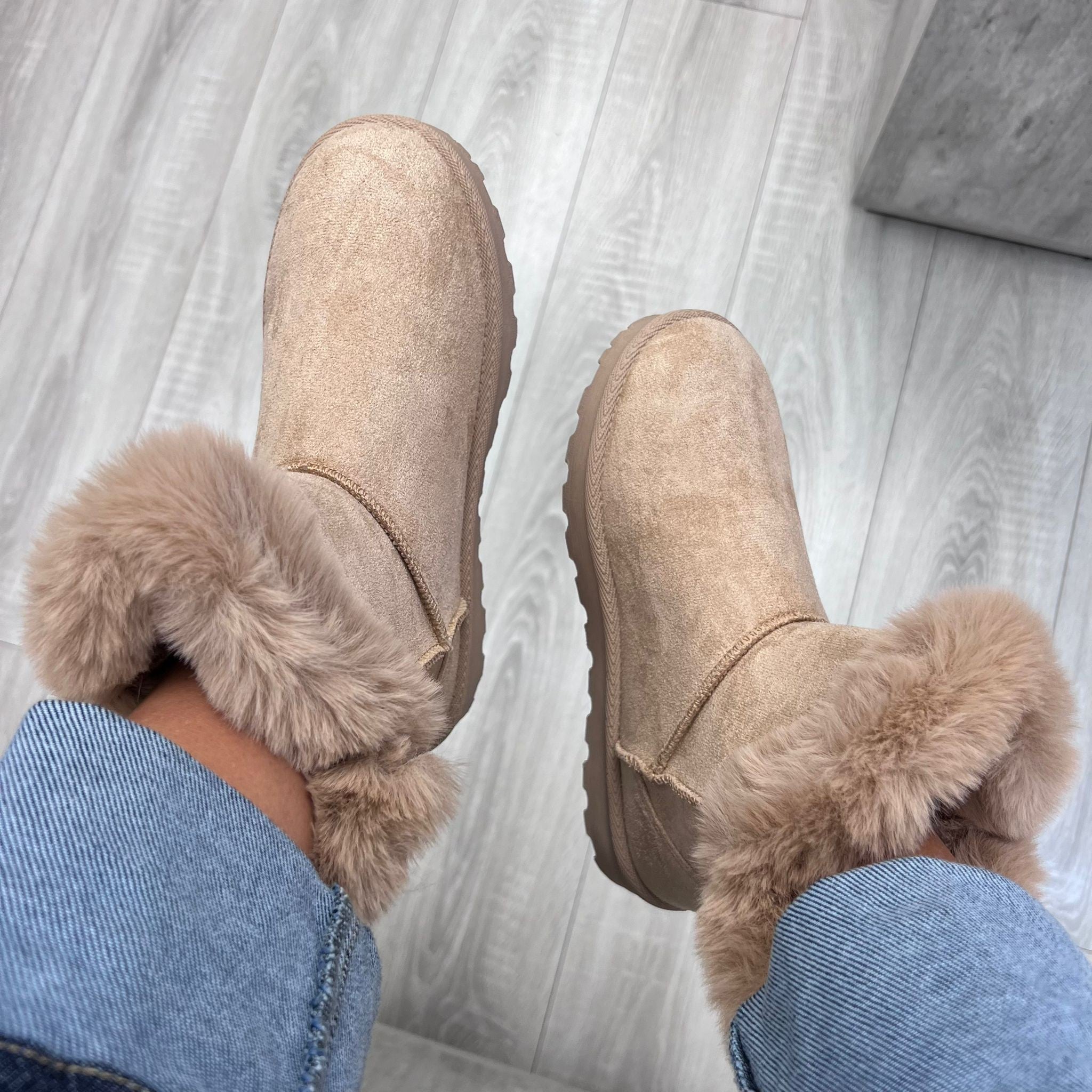 STIVALETTI WINTER BEIGE