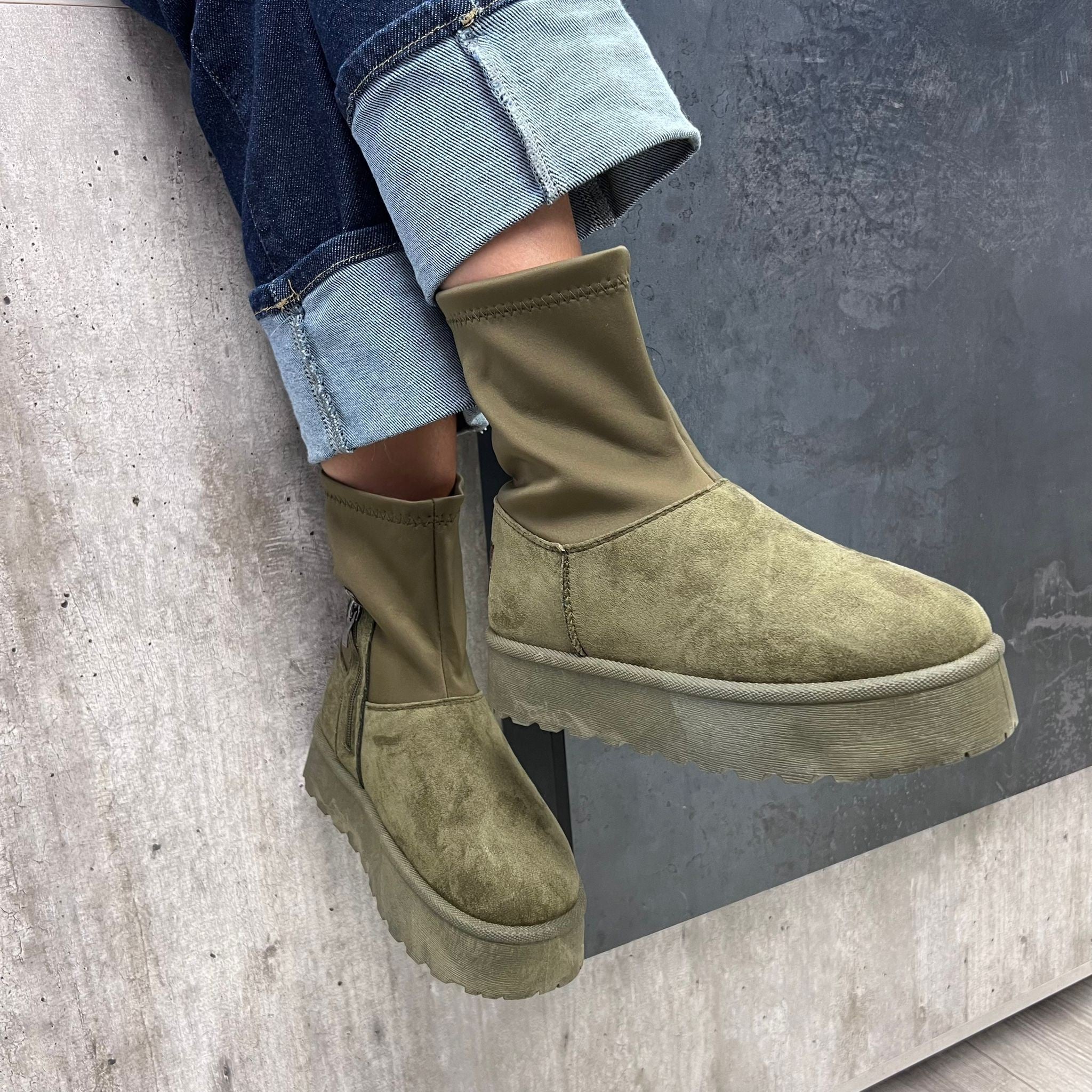 STIVALETTI GOGO VERDE